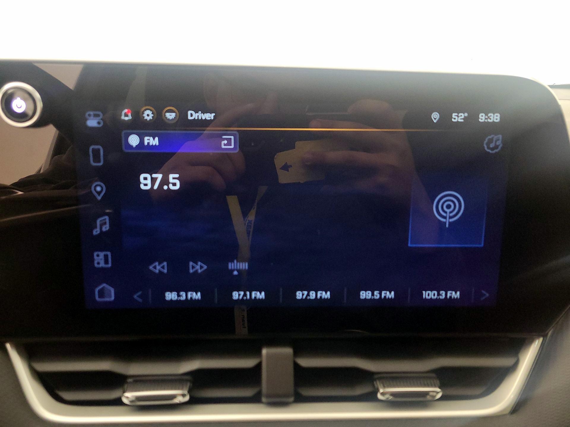 Thumbnail: 2025 Chevrolet Equinox - 16