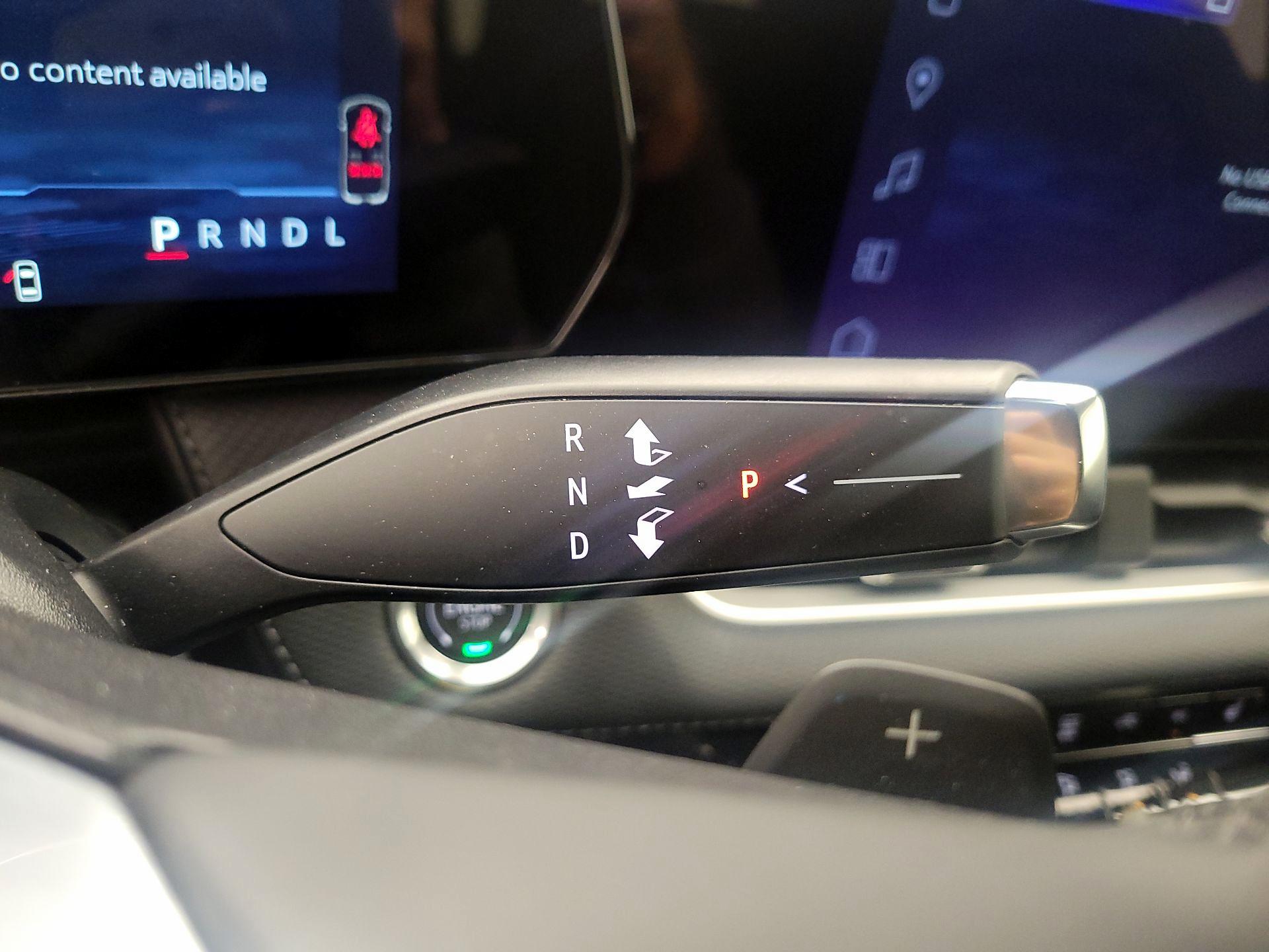 Thumbnail: 2025 Chevrolet Equinox - 18