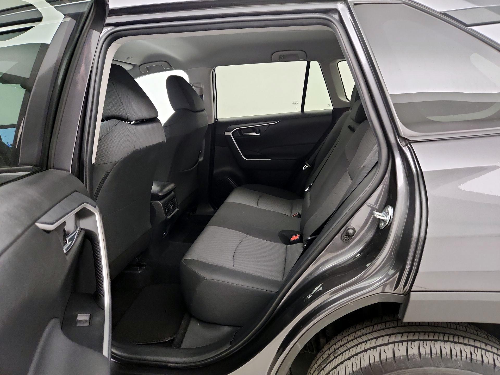 Thumbnail: 2025 Toyota RAV4 - 19