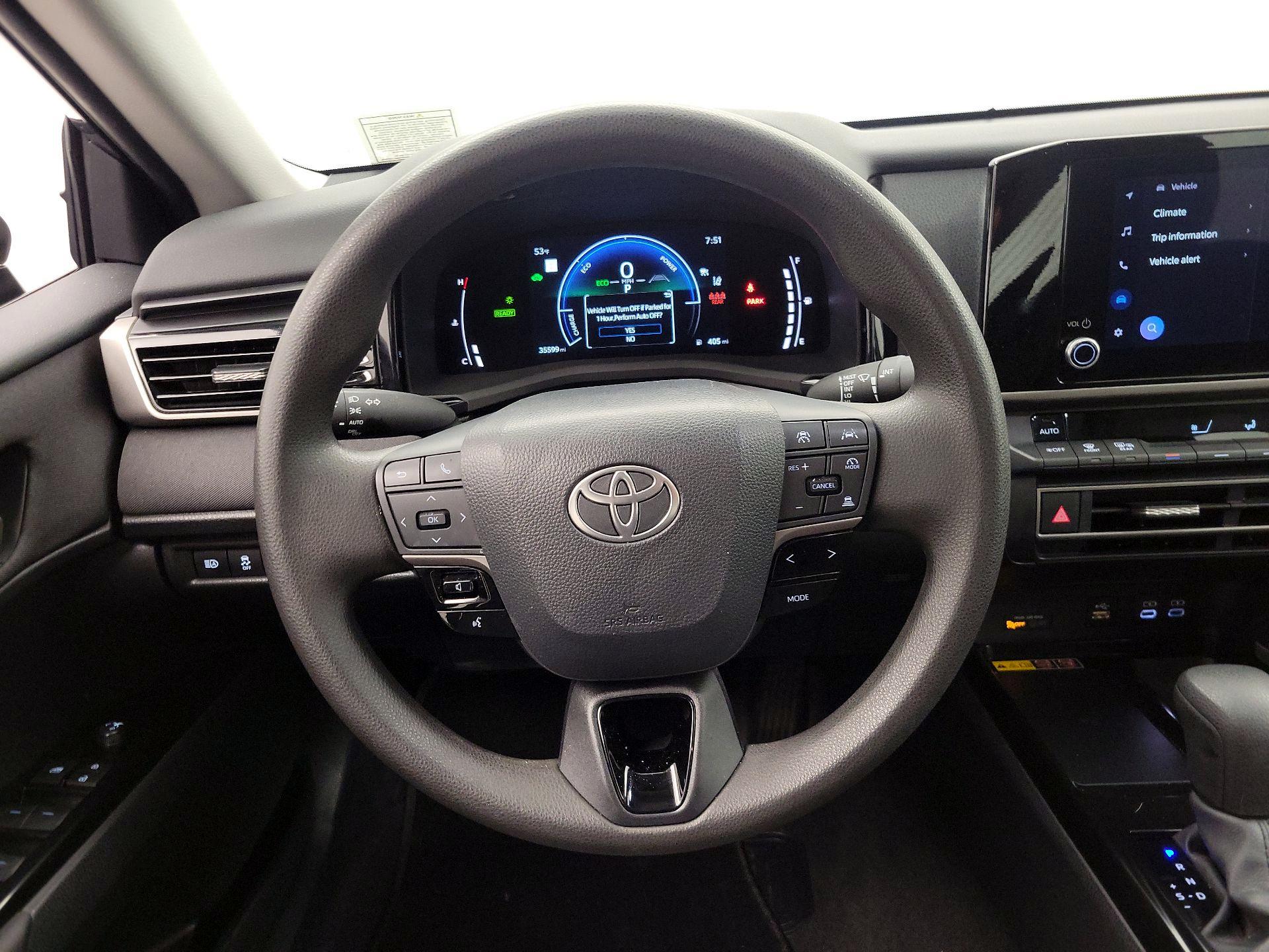 Thumbnail: 2025 Toyota Camry - 10