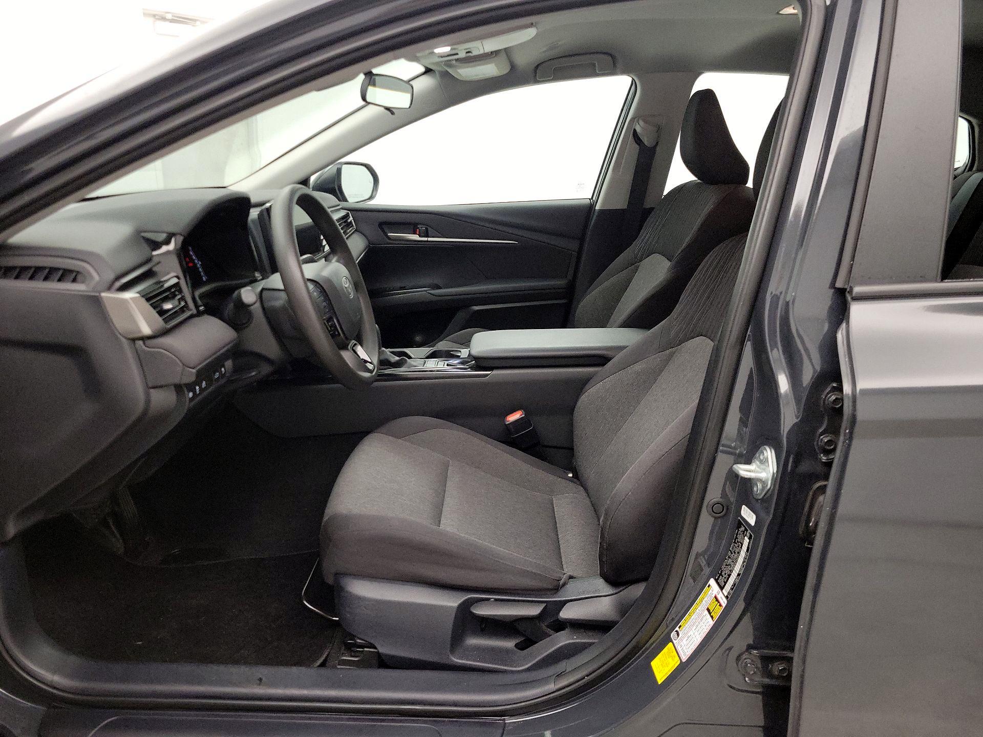 Thumbnail: 2025 Toyota Camry - 11