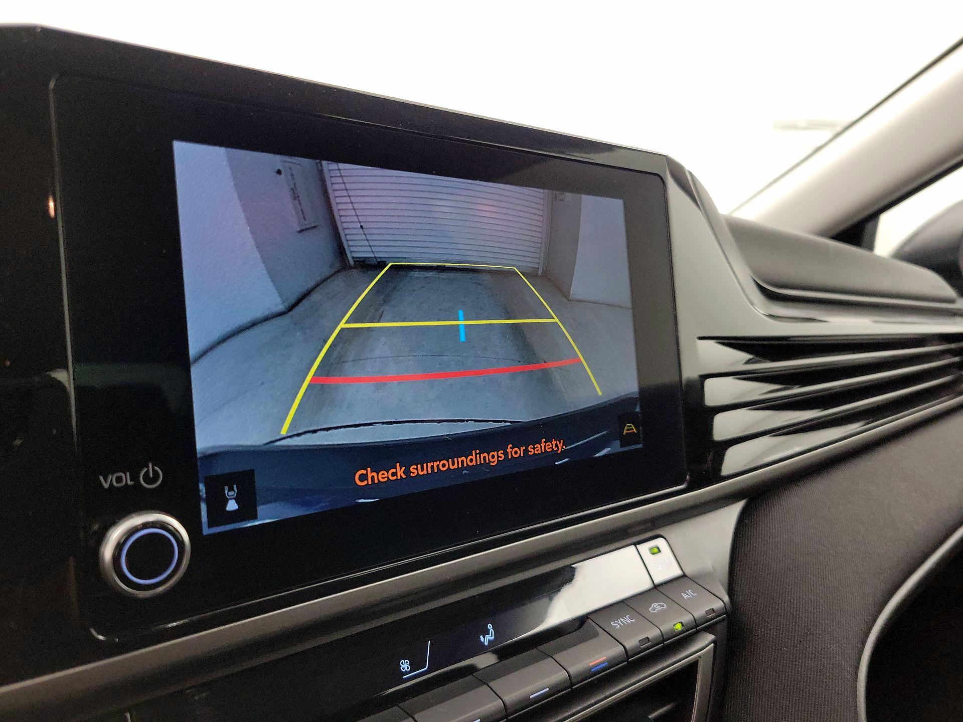 Thumbnail: 2025 Toyota Camry - 14