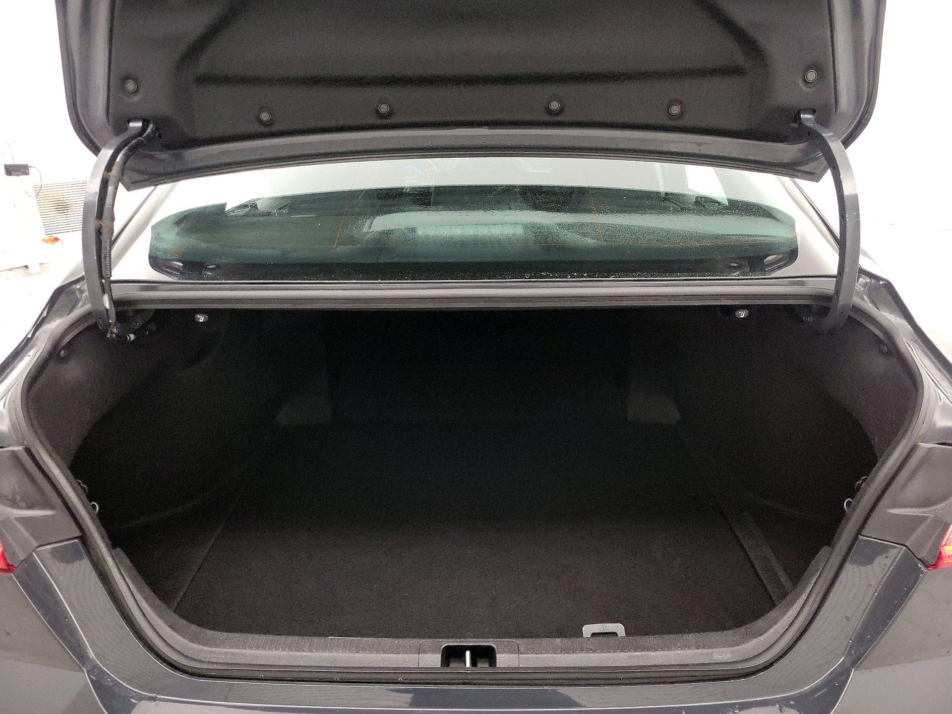 Thumbnail: 2025 Toyota Camry - 20