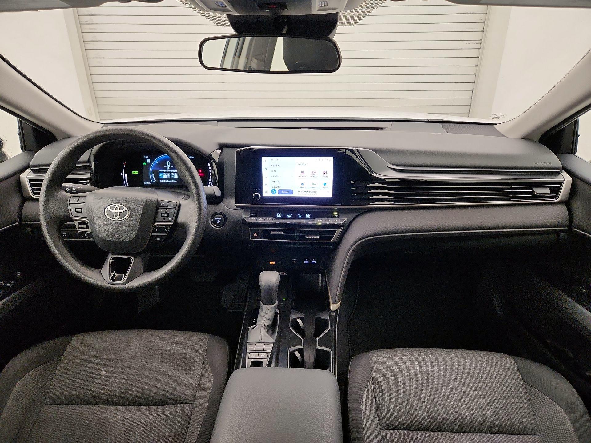 Thumbnail: 2025 Toyota Camry - 9