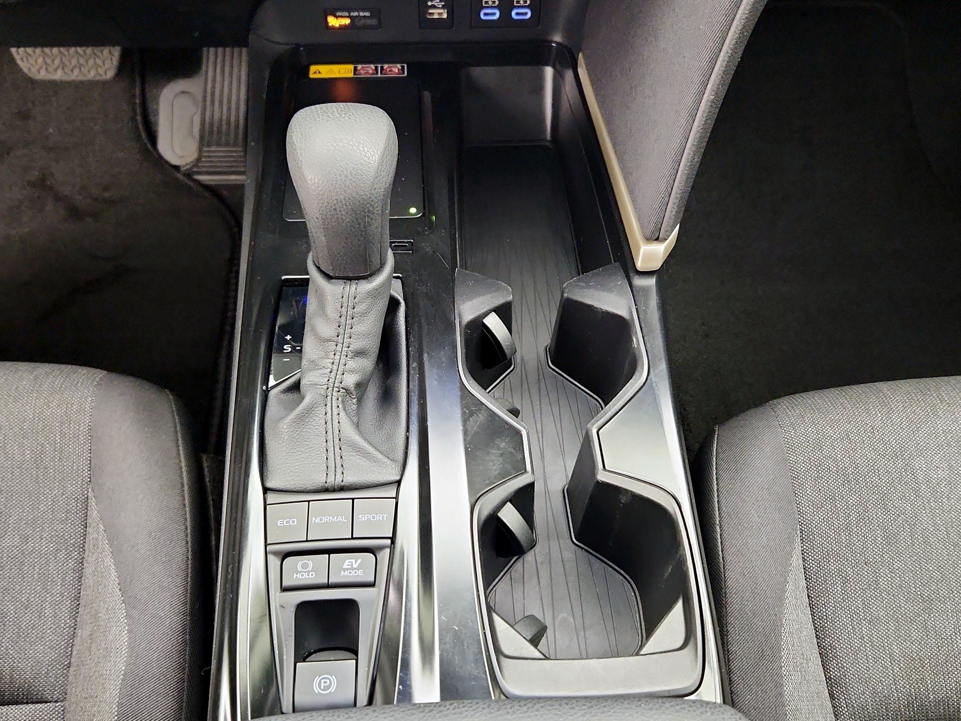 Thumbnail: 2025 Toyota Camry - 17