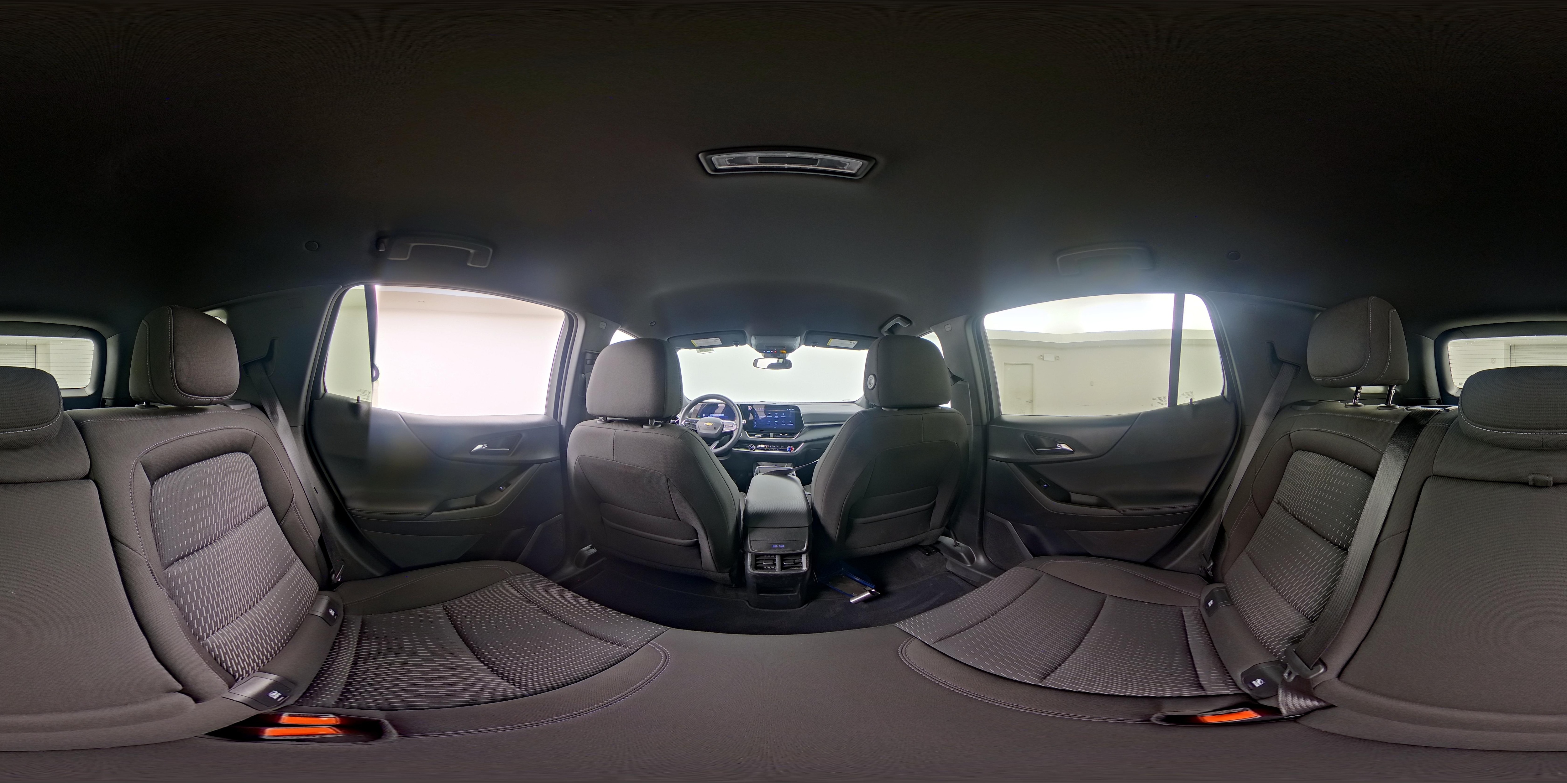 2025 Chevrolet Equinox LT - Photo 26