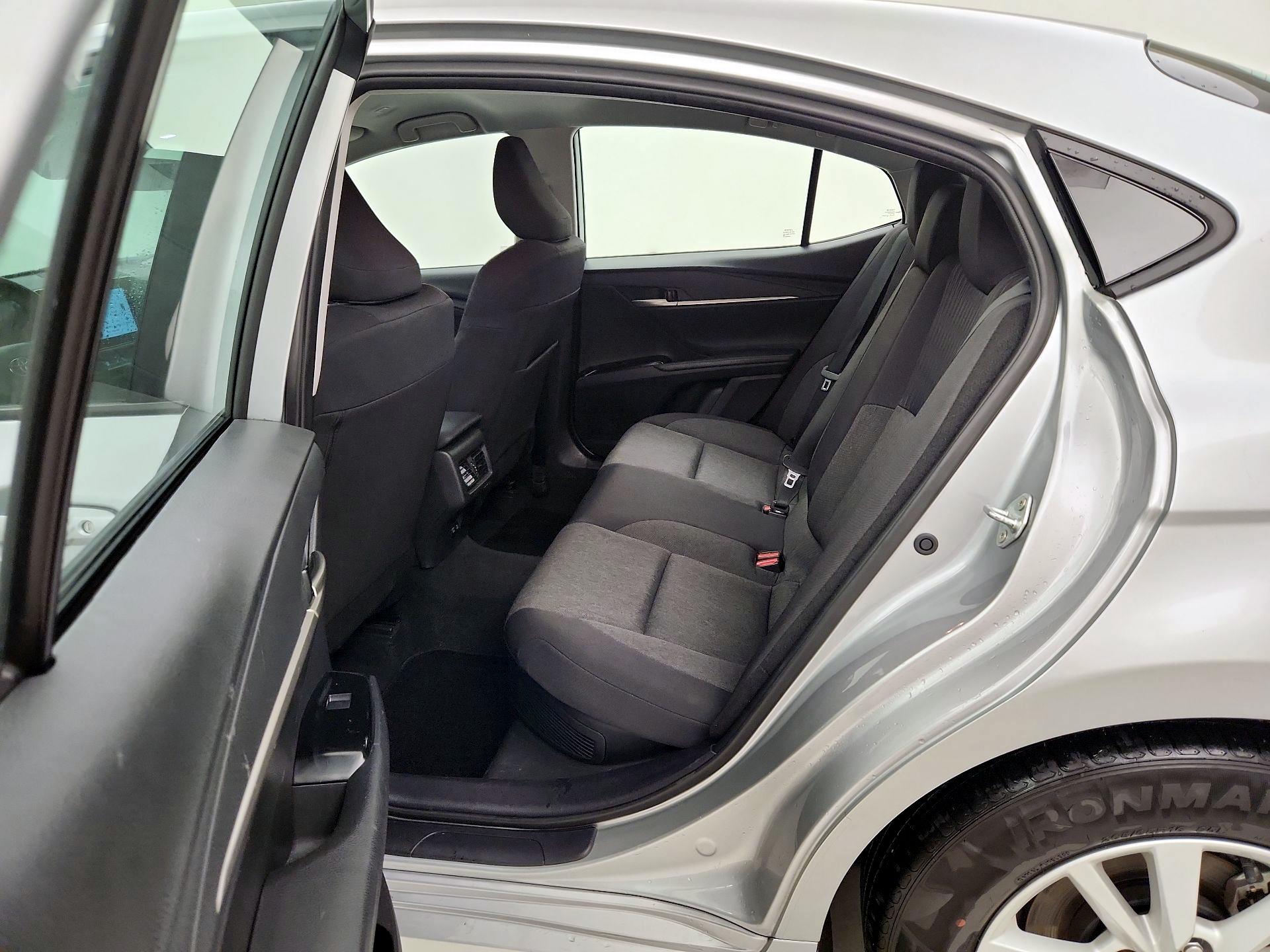 Thumbnail: 2025 Toyota Camry - 19