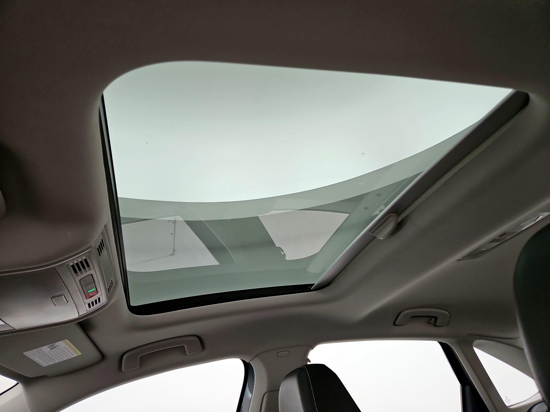 Thumbnail: 2025 Volkswagen Jetta - 19