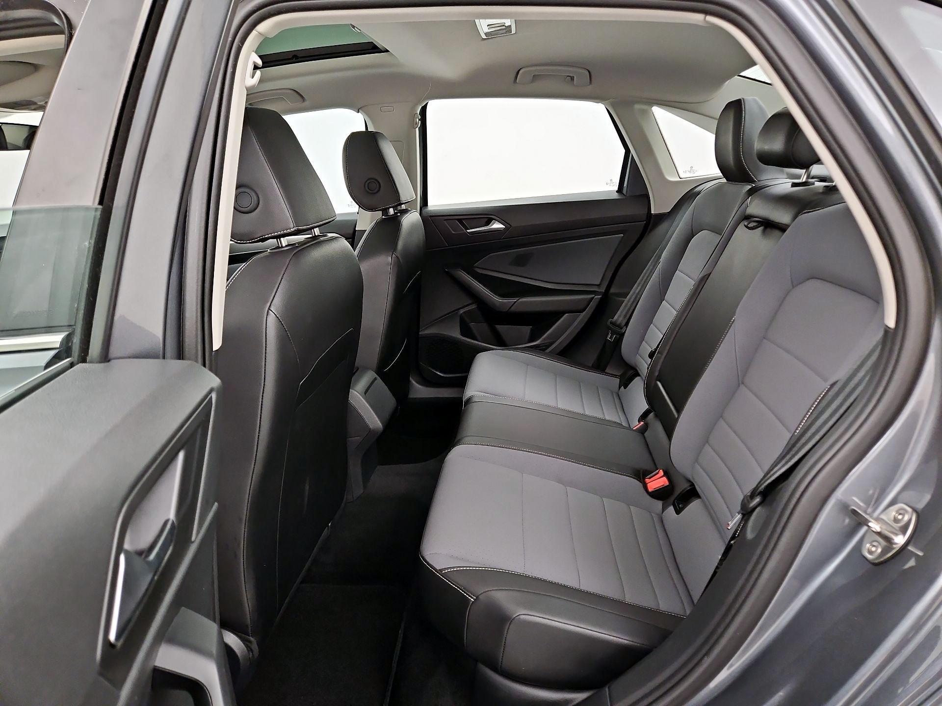 Thumbnail: 2025 Volkswagen Jetta - 20