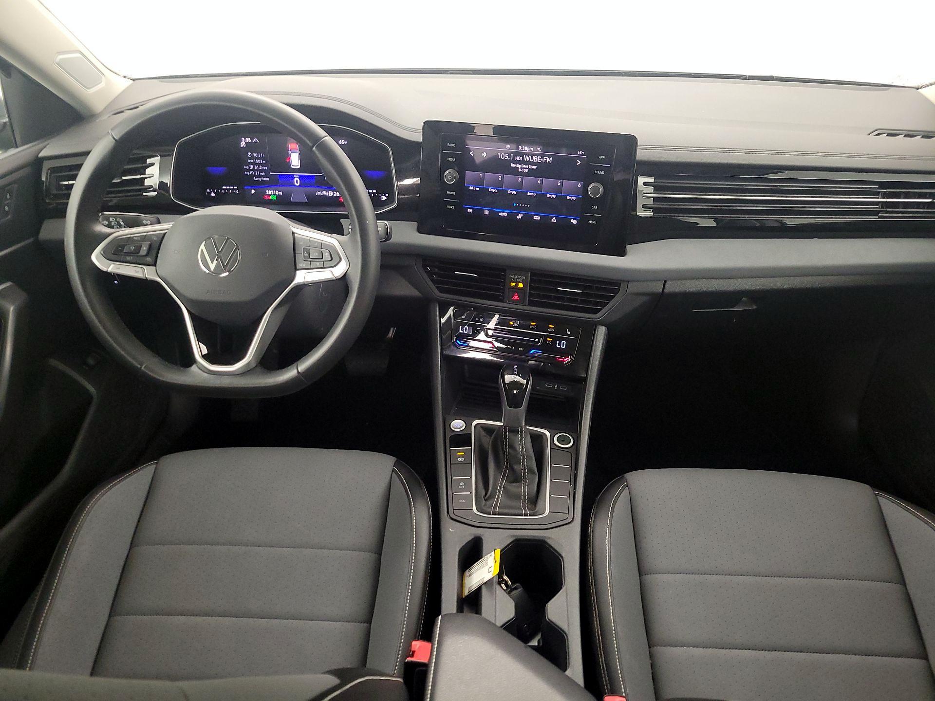 Thumbnail: 2025 Volkswagen Jetta - 9