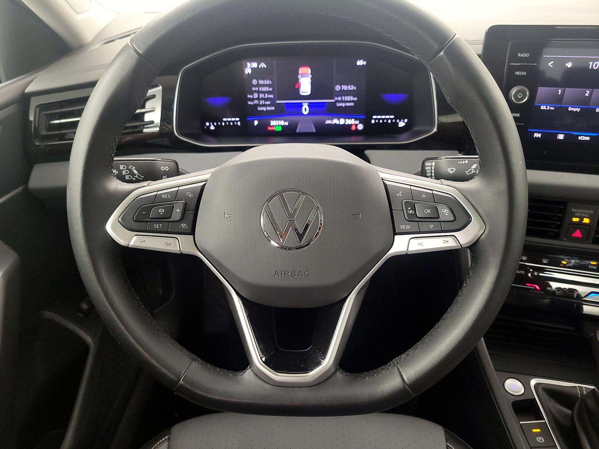 Thumbnail: 2025 Volkswagen Jetta - 10