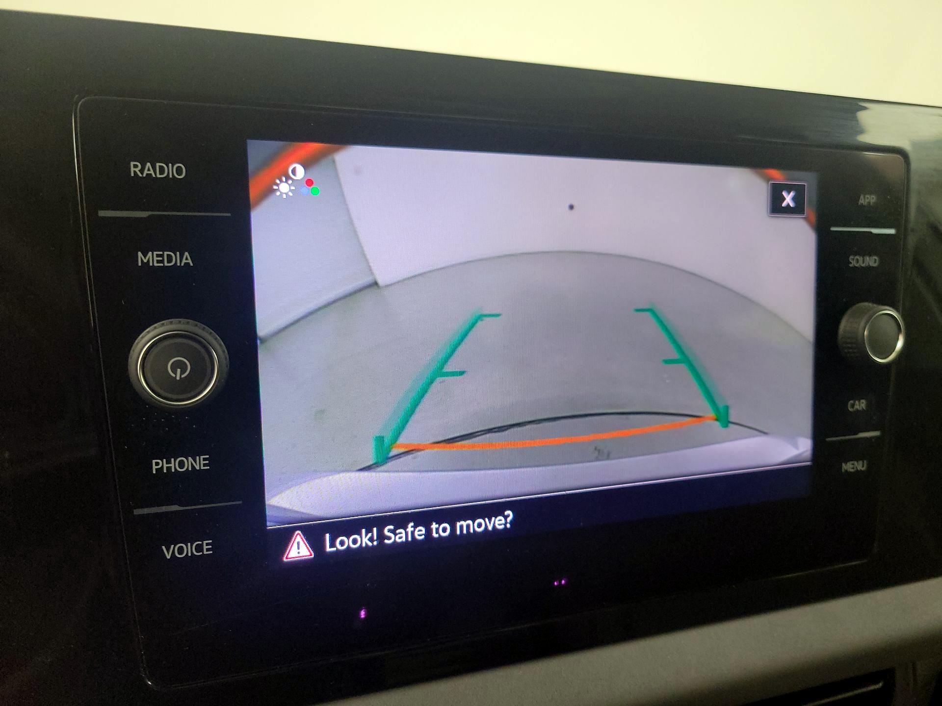 Thumbnail: 2025 Volkswagen Jetta - 14