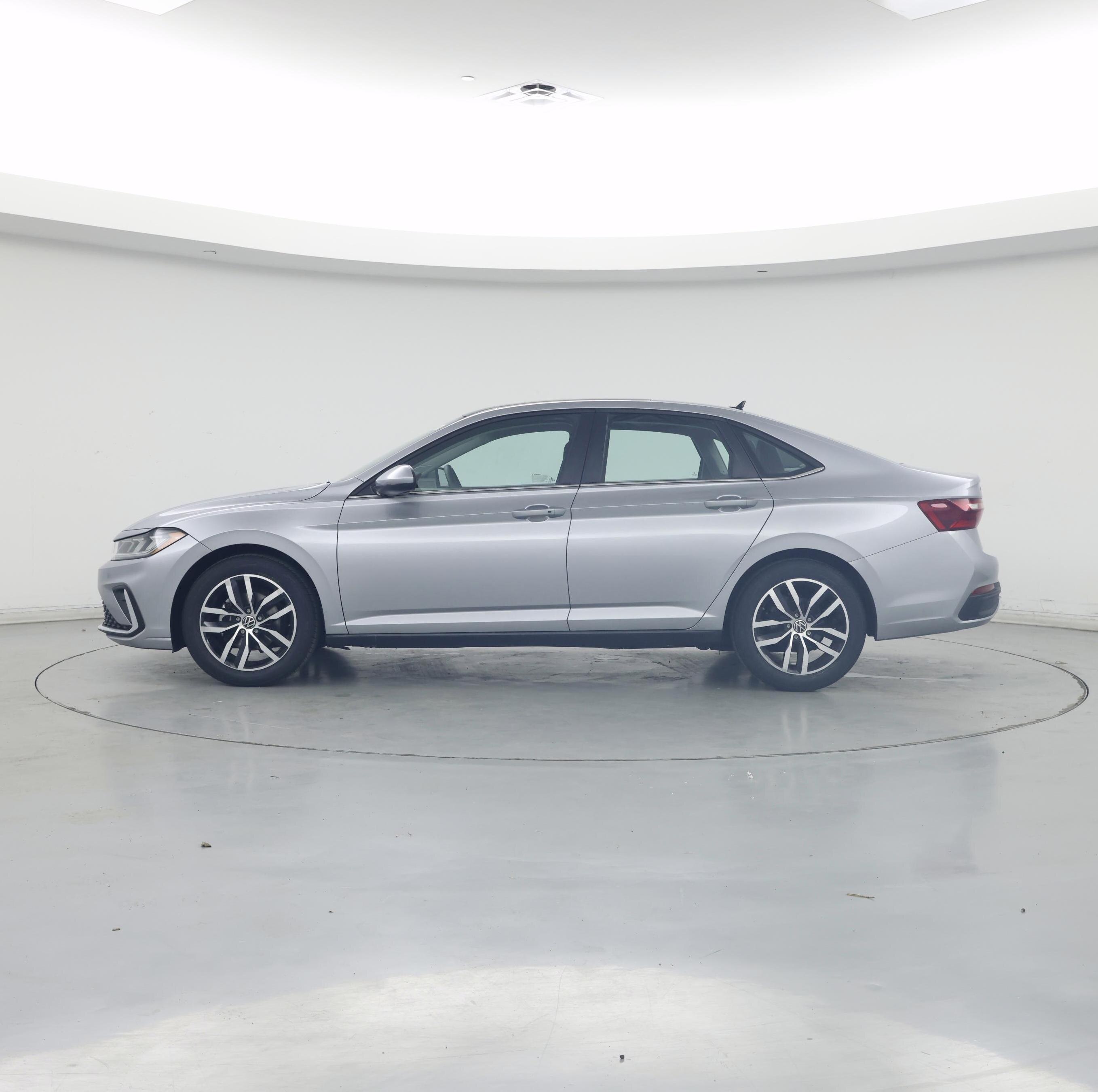 Thumbnail: 2025 Volkswagen Jetta - 3