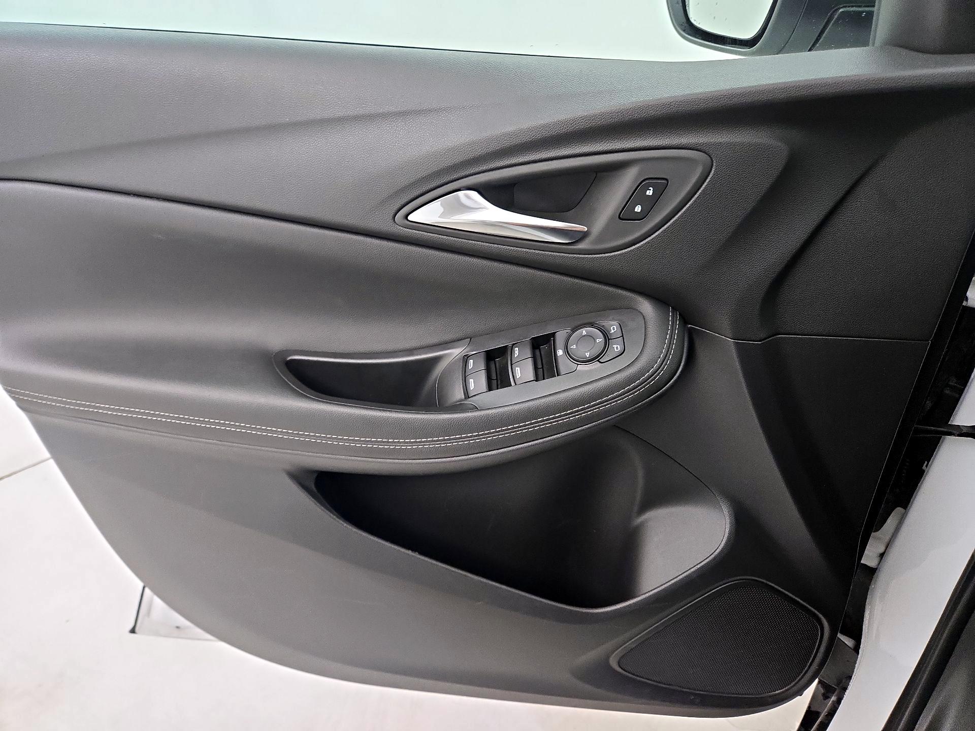 Thumbnail: 2025 Buick Encore GX - 12