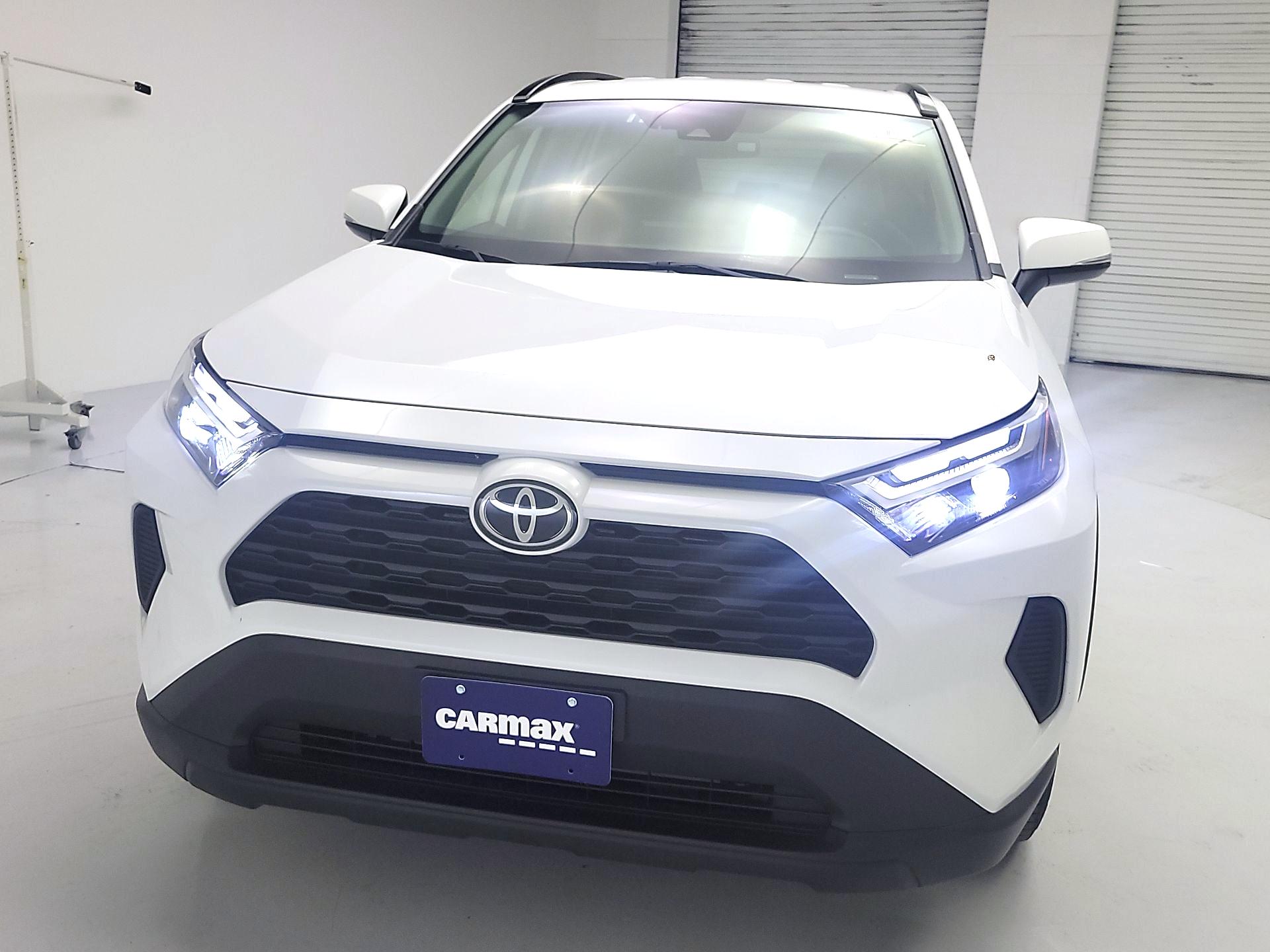 Thumbnail: 2025 Toyota RAV4 - 2