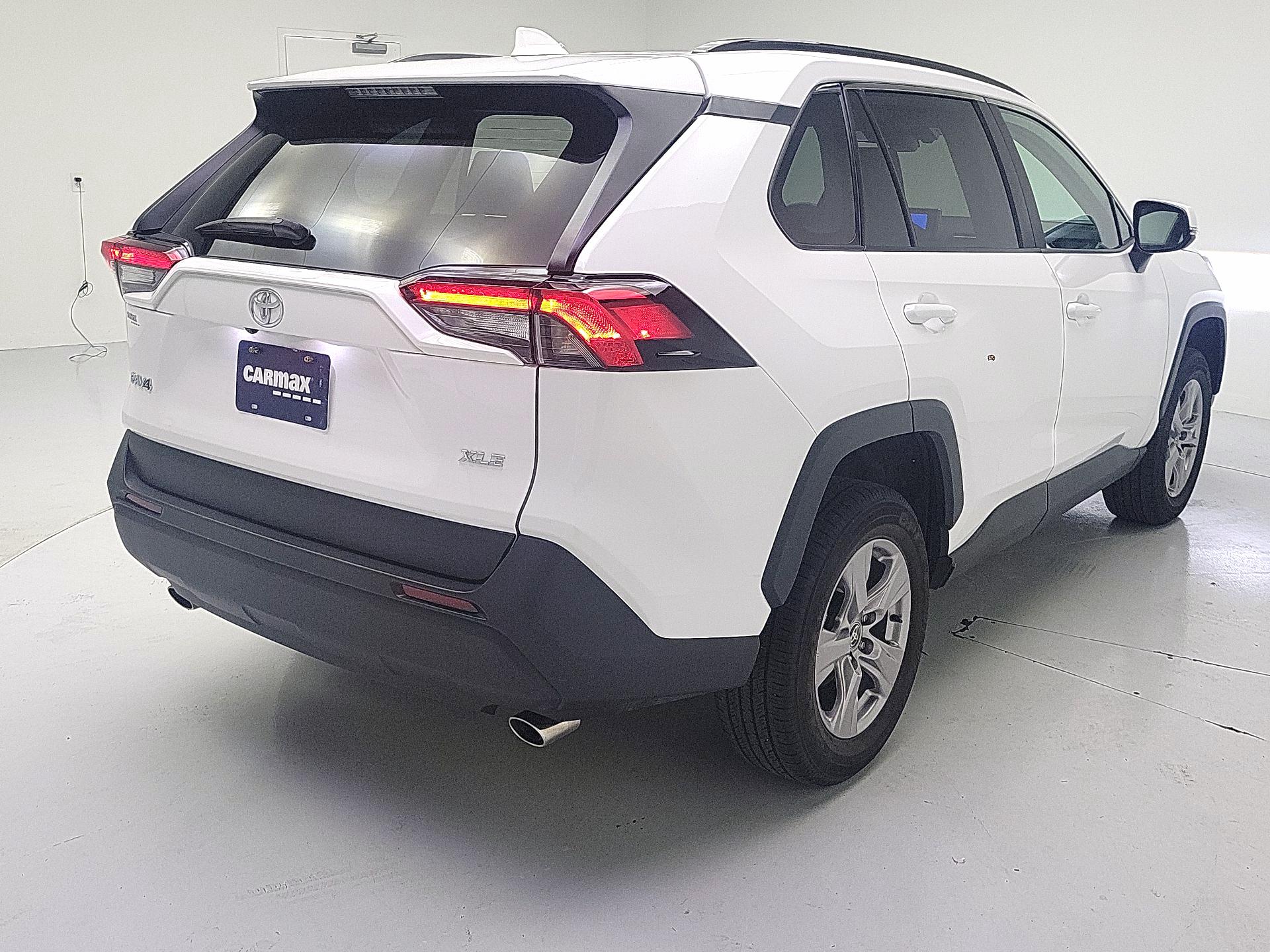 Thumbnail: 2025 Toyota RAV4 - 5