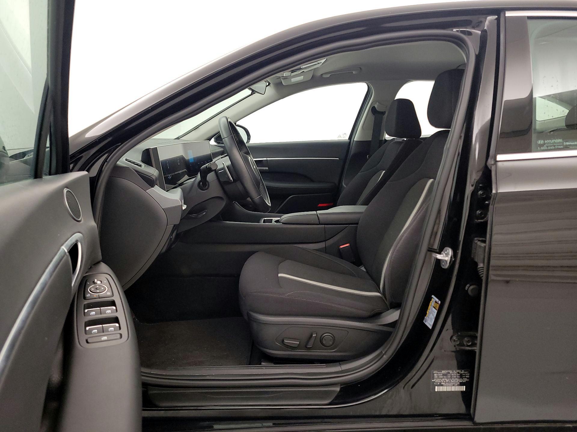 Thumbnail: 2024 Hyundai Sonata - 11