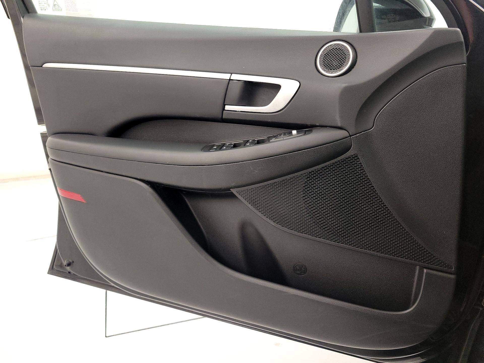 Thumbnail: 2024 Hyundai Sonata - 12