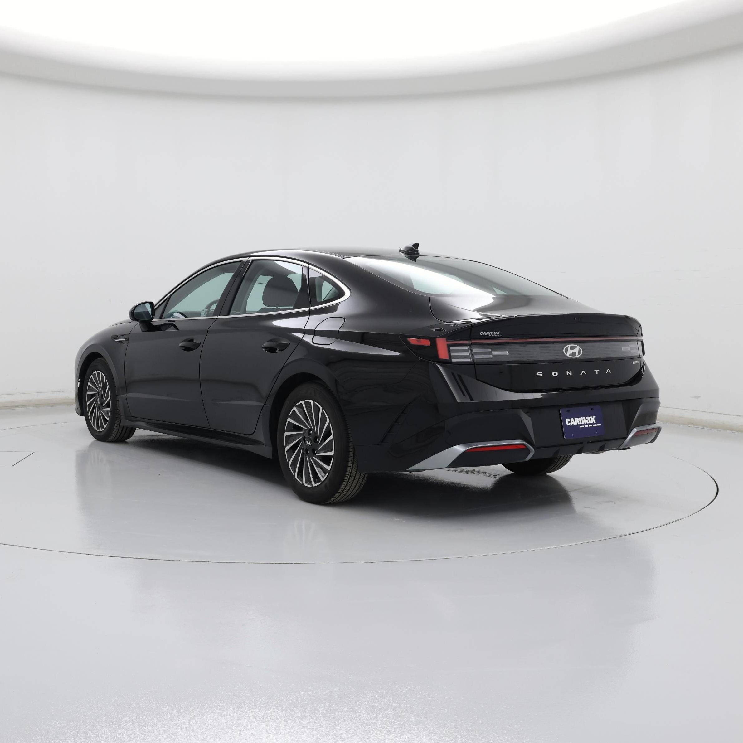 Thumbnail: 2024 Hyundai Sonata - 2