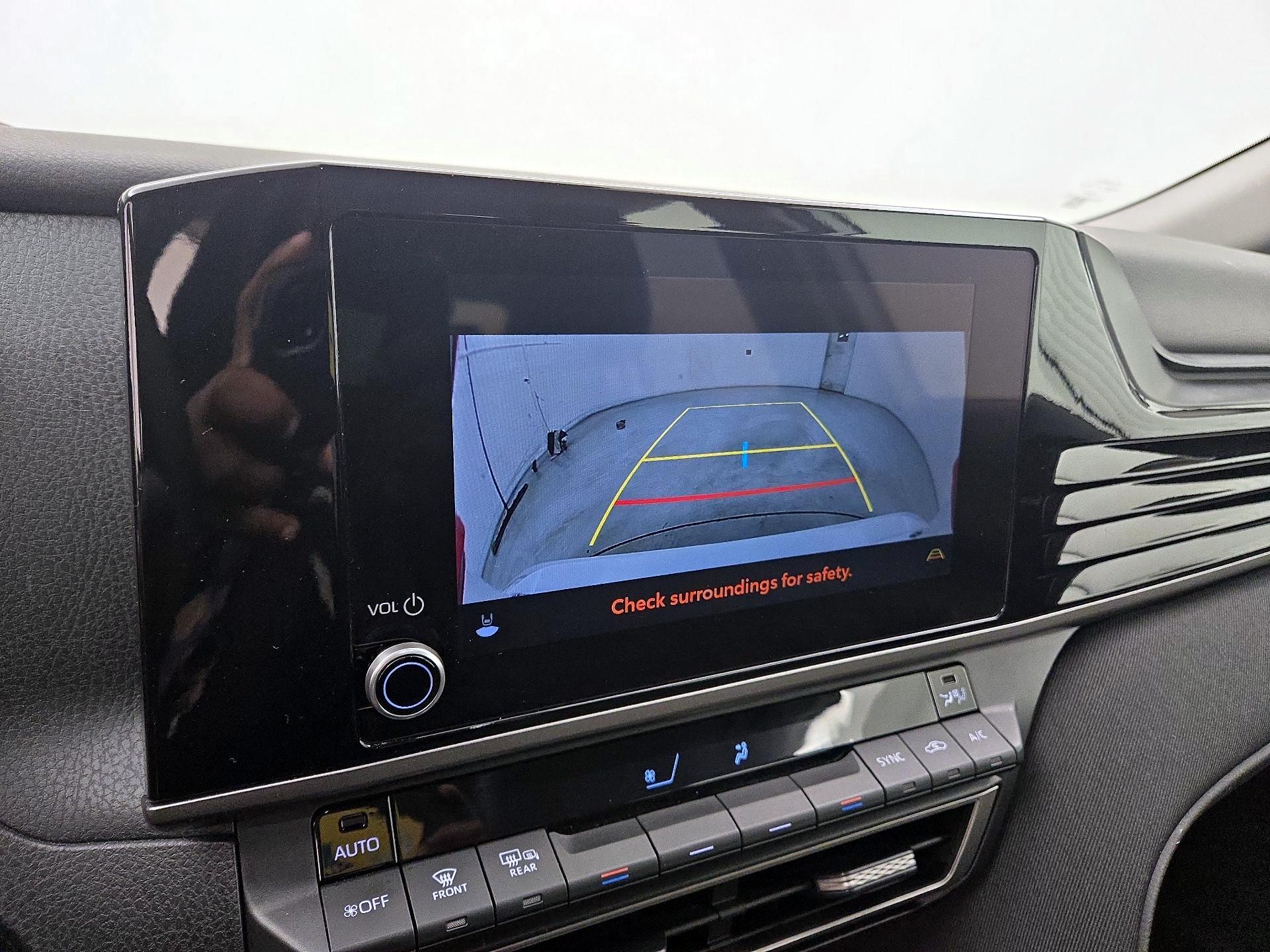 Thumbnail: 2025 Toyota Camry - 14