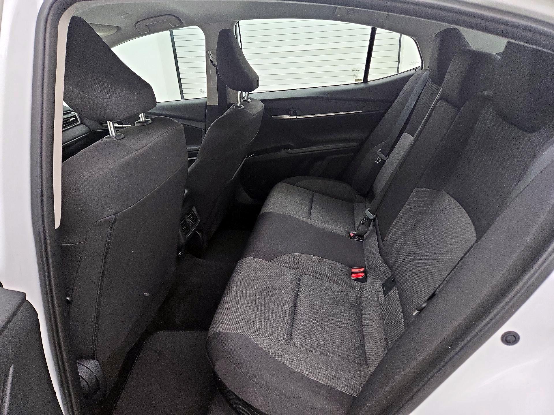 Thumbnail: 2025 Toyota Camry - 18