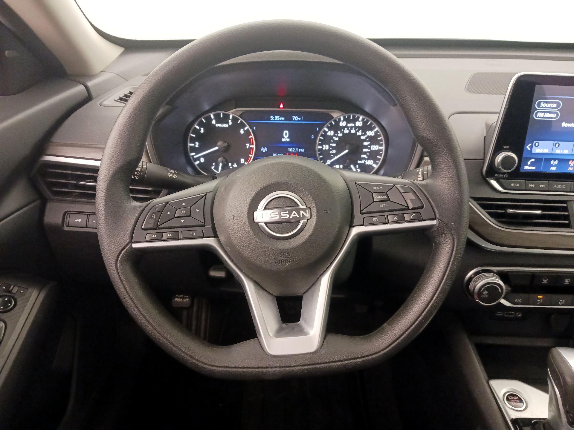 Thumbnail: 2025 Nissan Altima - 10