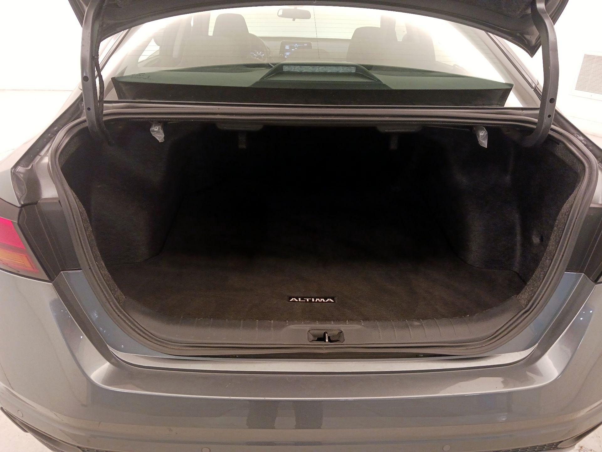 Thumbnail: 2025 Nissan Altima - 20