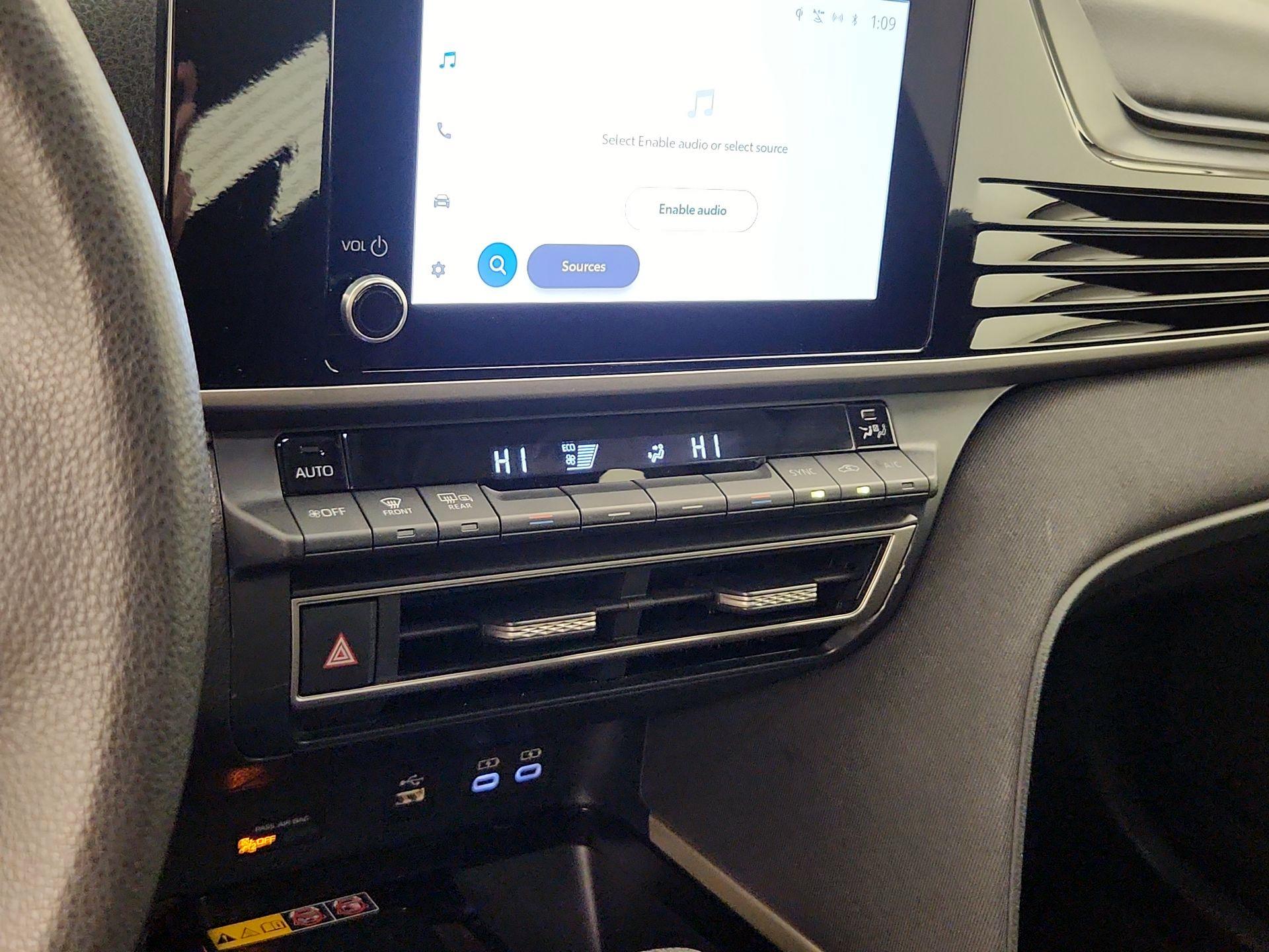 Thumbnail: 2025 Toyota Camry - 16