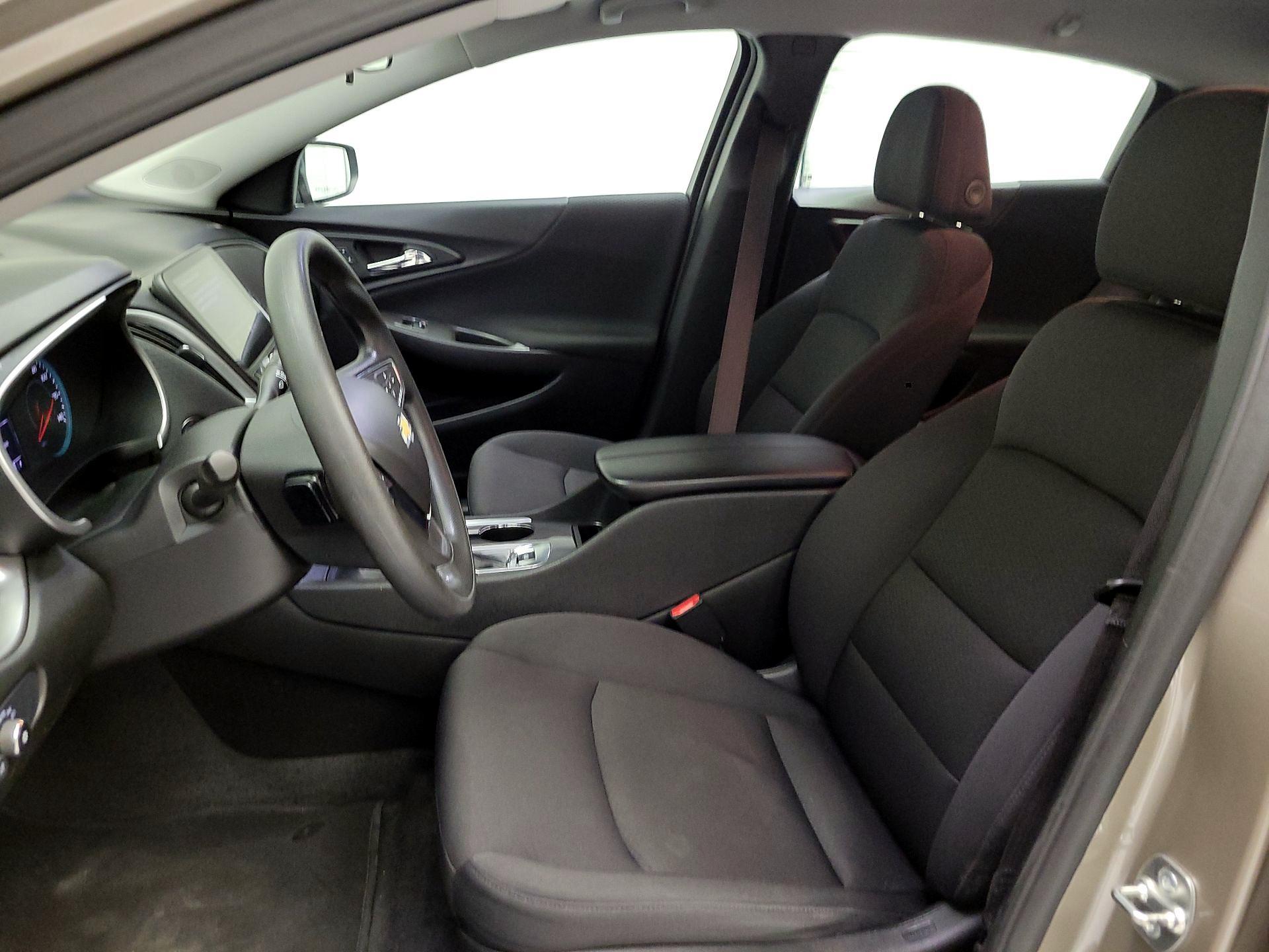 Thumbnail: 2024 Chevrolet Malibu - 11