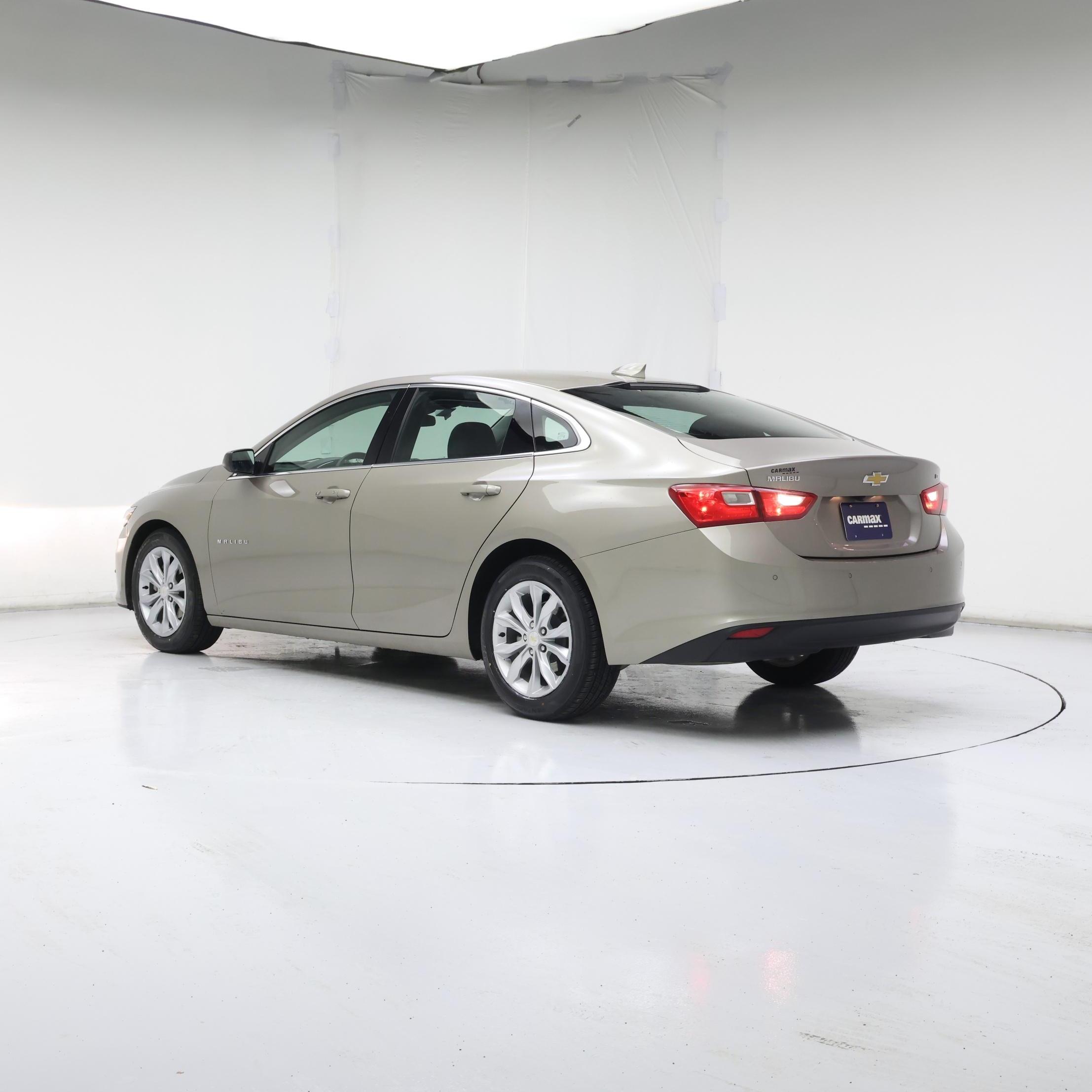 Thumbnail: 2024 Chevrolet Malibu - 2