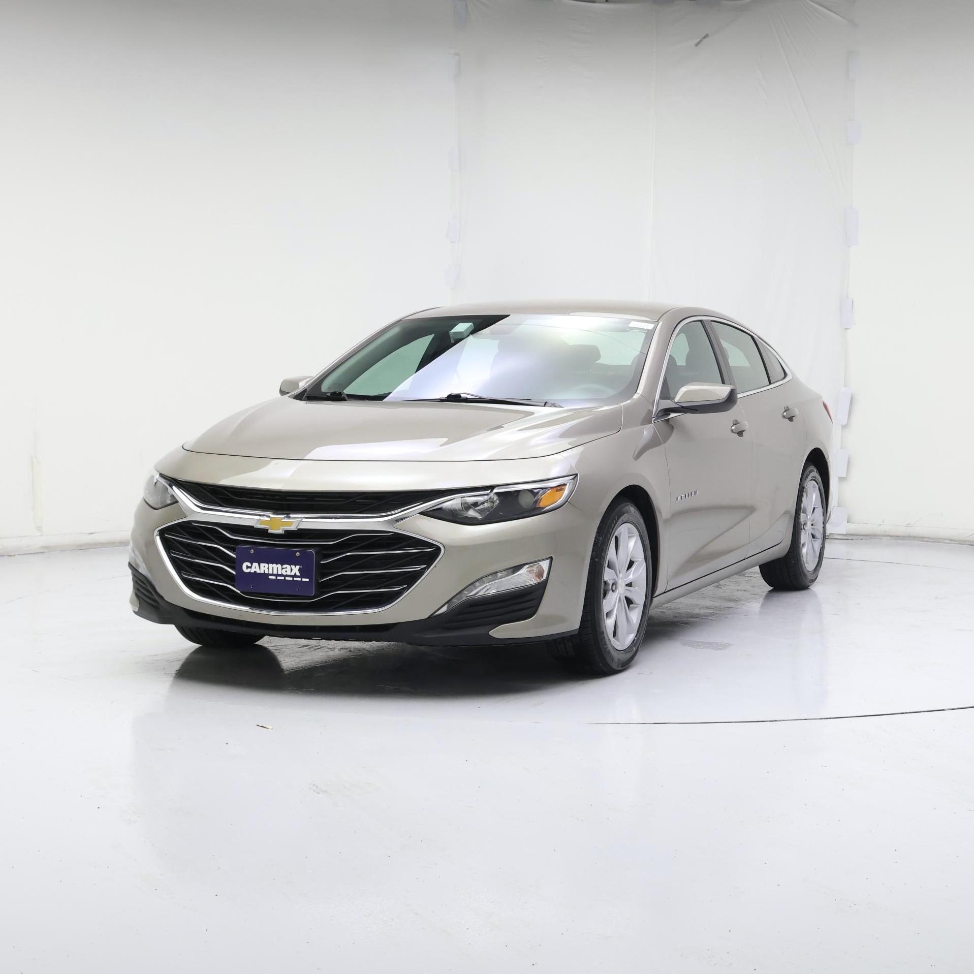 Thumbnail: 2024 Chevrolet Malibu - 4