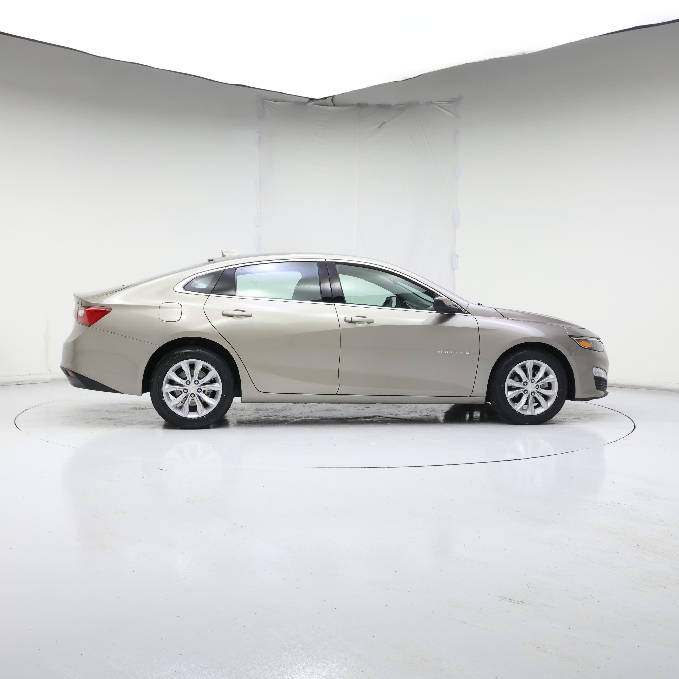 Thumbnail: 2024 Chevrolet Malibu - 7