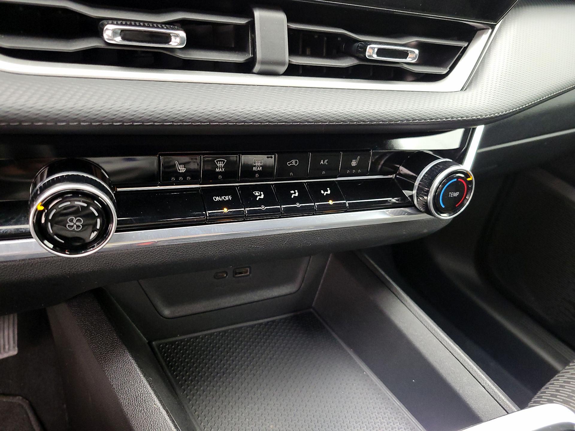 Thumbnail: 2025 Chevrolet Equinox - 17