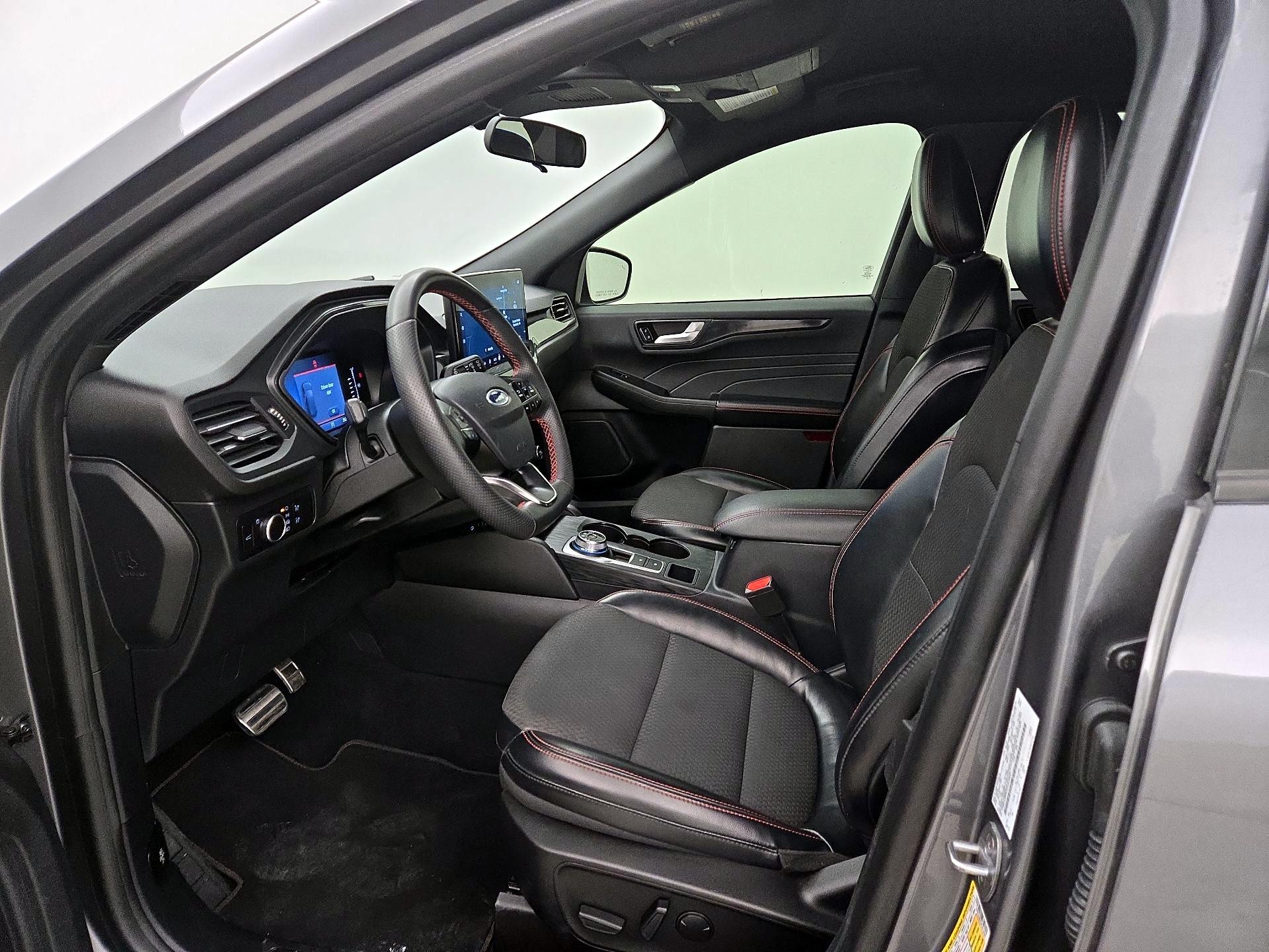 Thumbnail: 2023 Ford Escape - 11