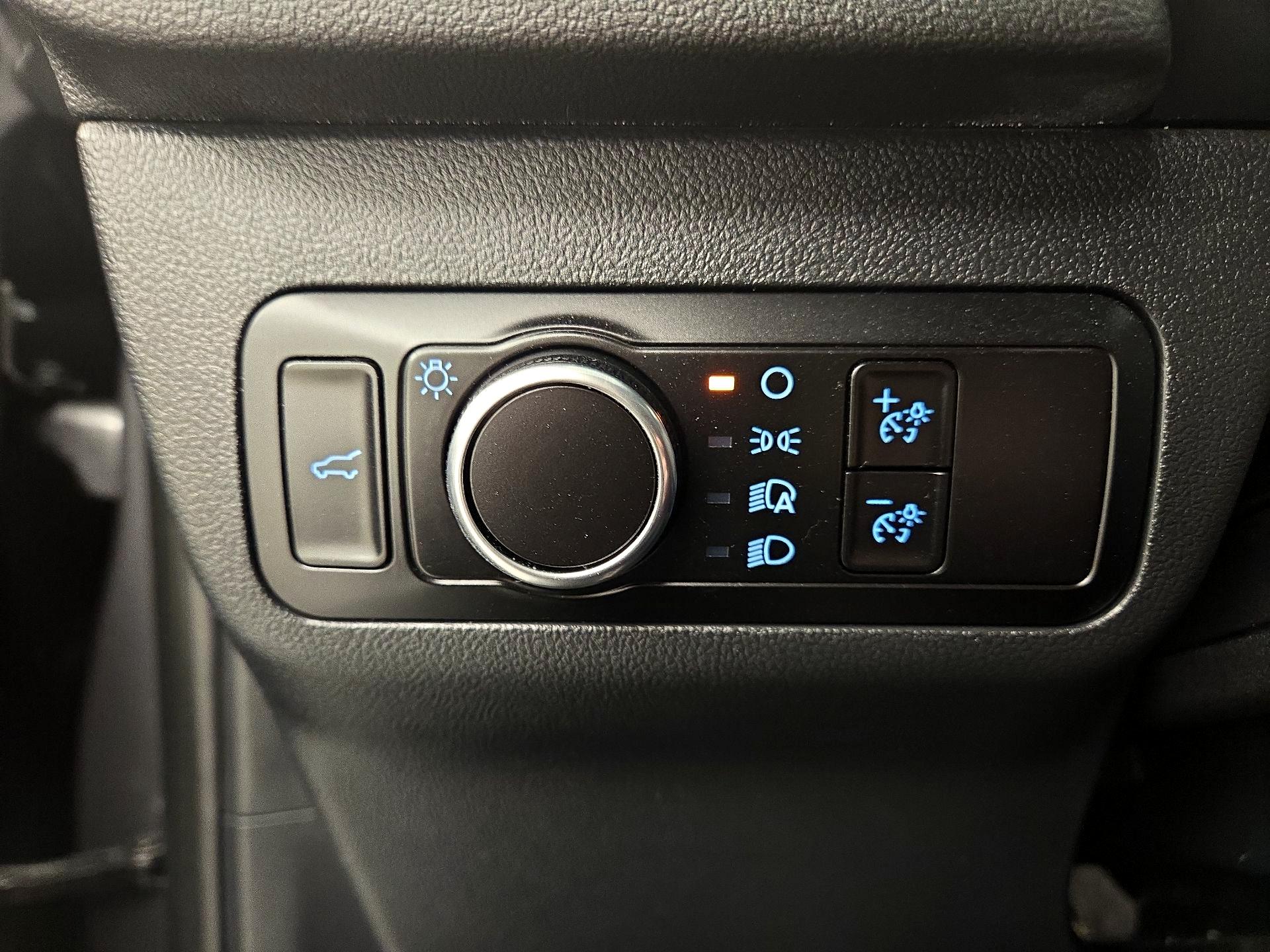 Thumbnail: 2023 Ford Escape - 13