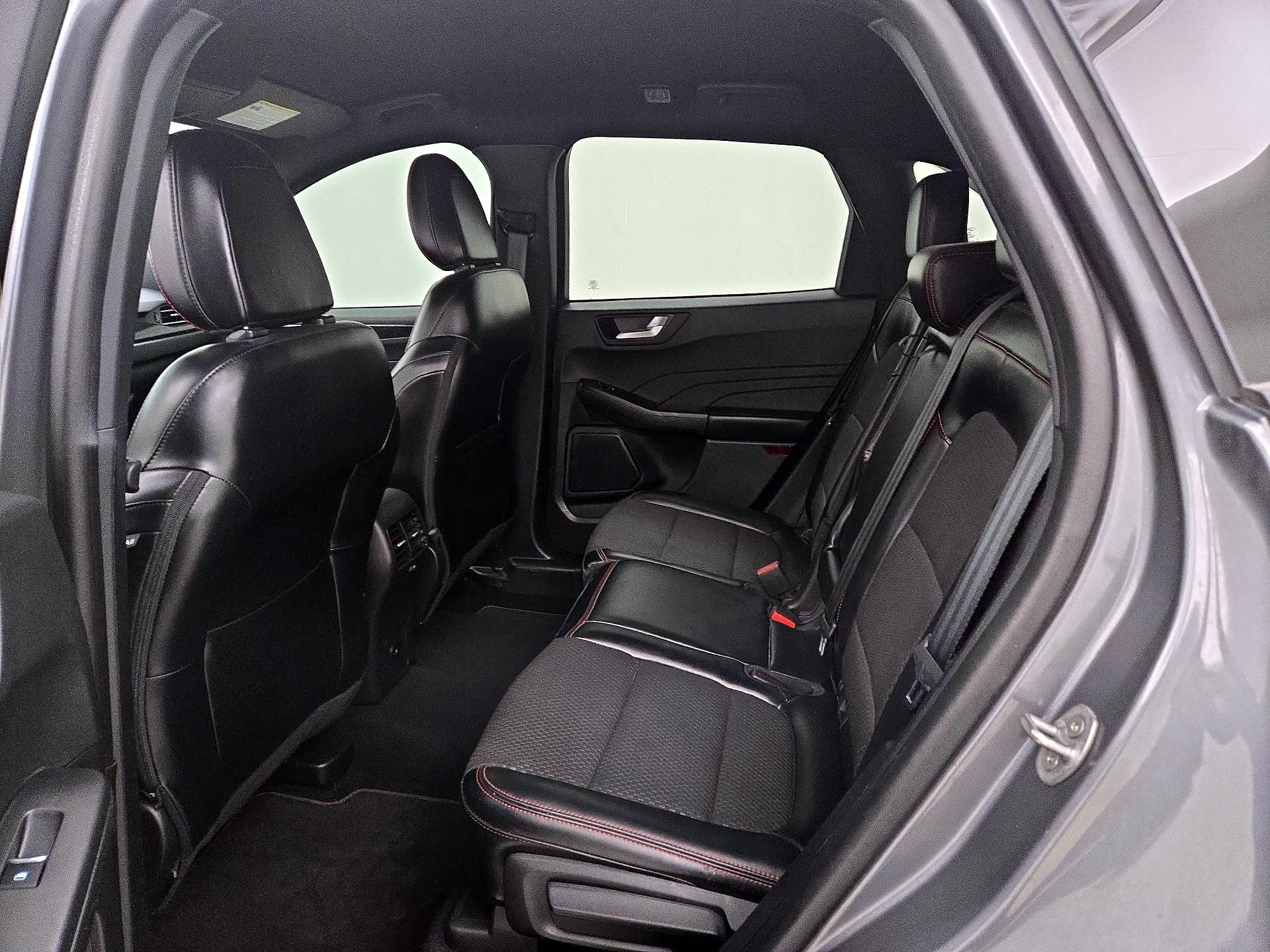 Thumbnail: 2023 Ford Escape - 20