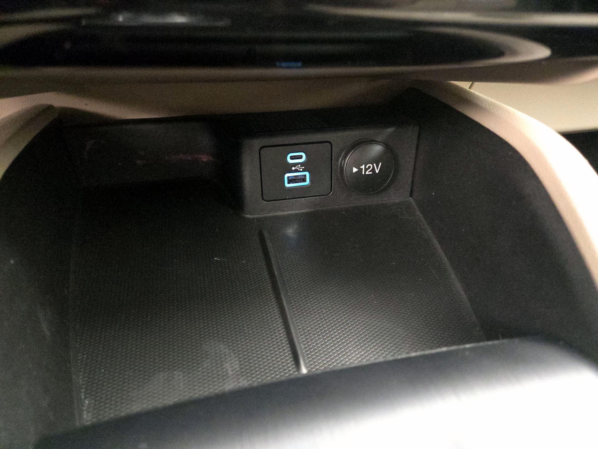 Thumbnail: 2022 Ford Escape - 19