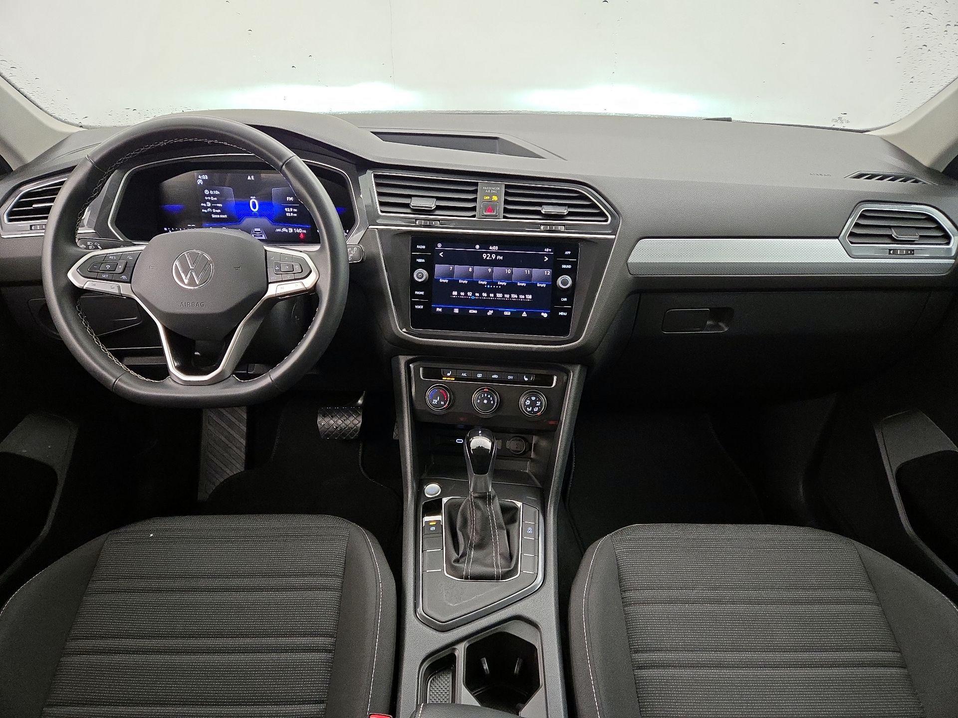 Thumbnail: 2024 Volkswagen Tiguan - 9