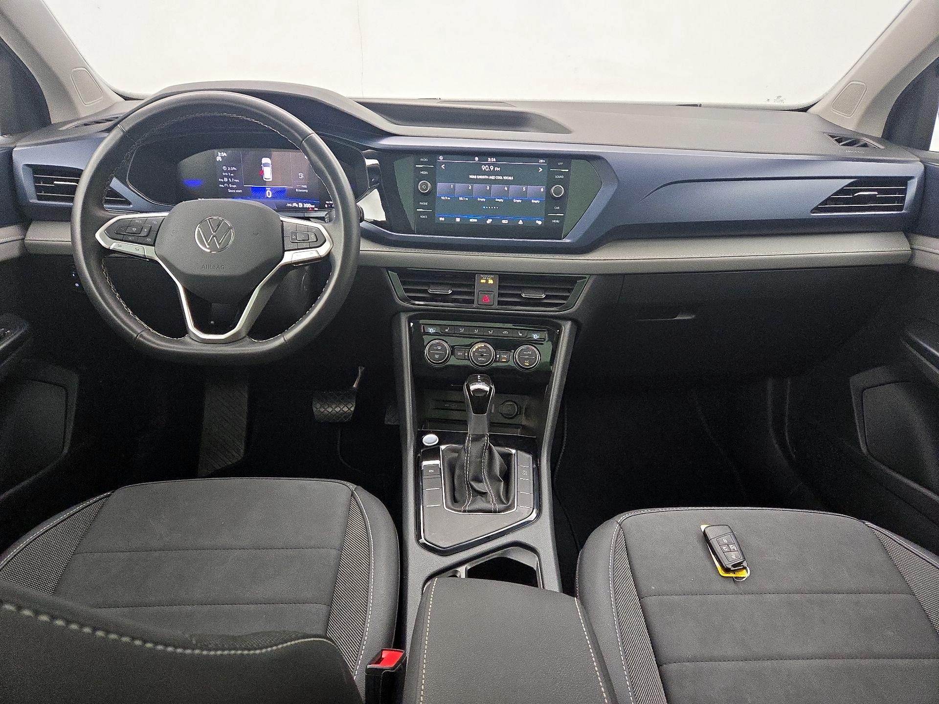 Thumbnail: 2024 Volkswagen Taos - 9