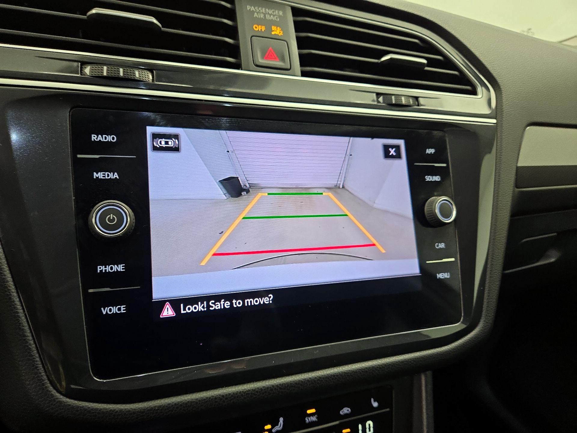 Thumbnail: 2024 Volkswagen Tiguan - 14