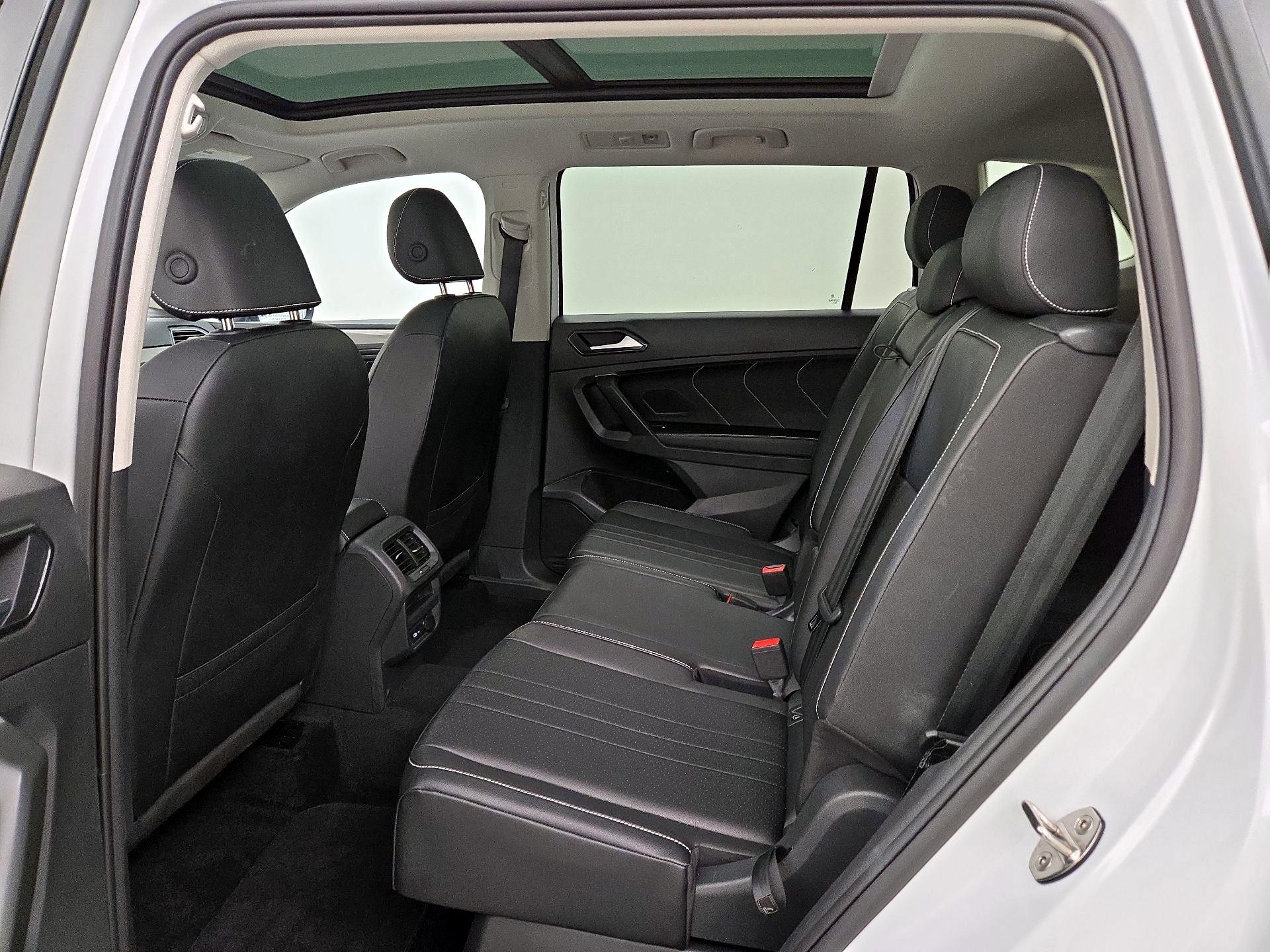 Thumbnail: 2024 Volkswagen Tiguan - 20