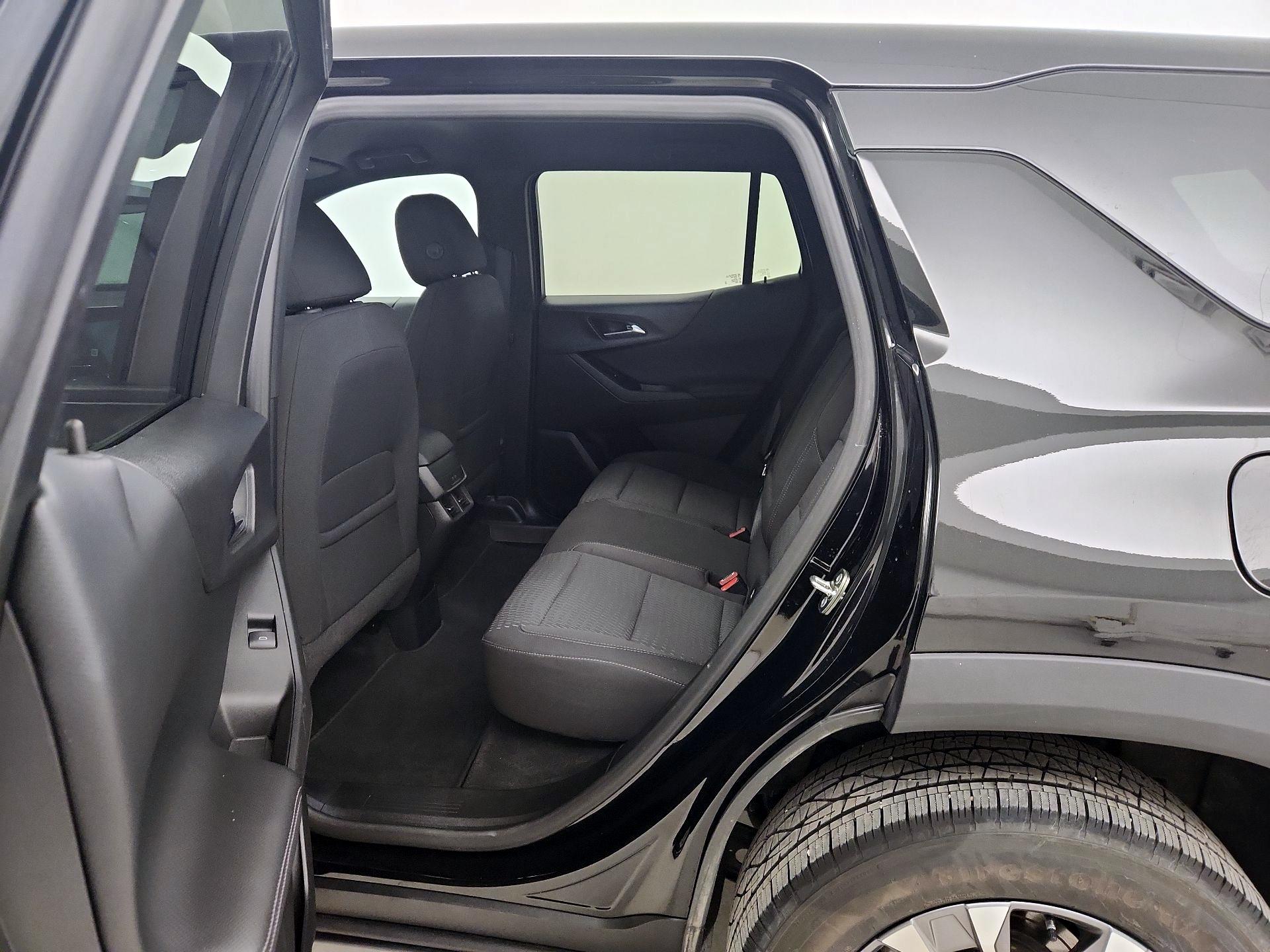 Thumbnail: 2025 Chevrolet Equinox - 20