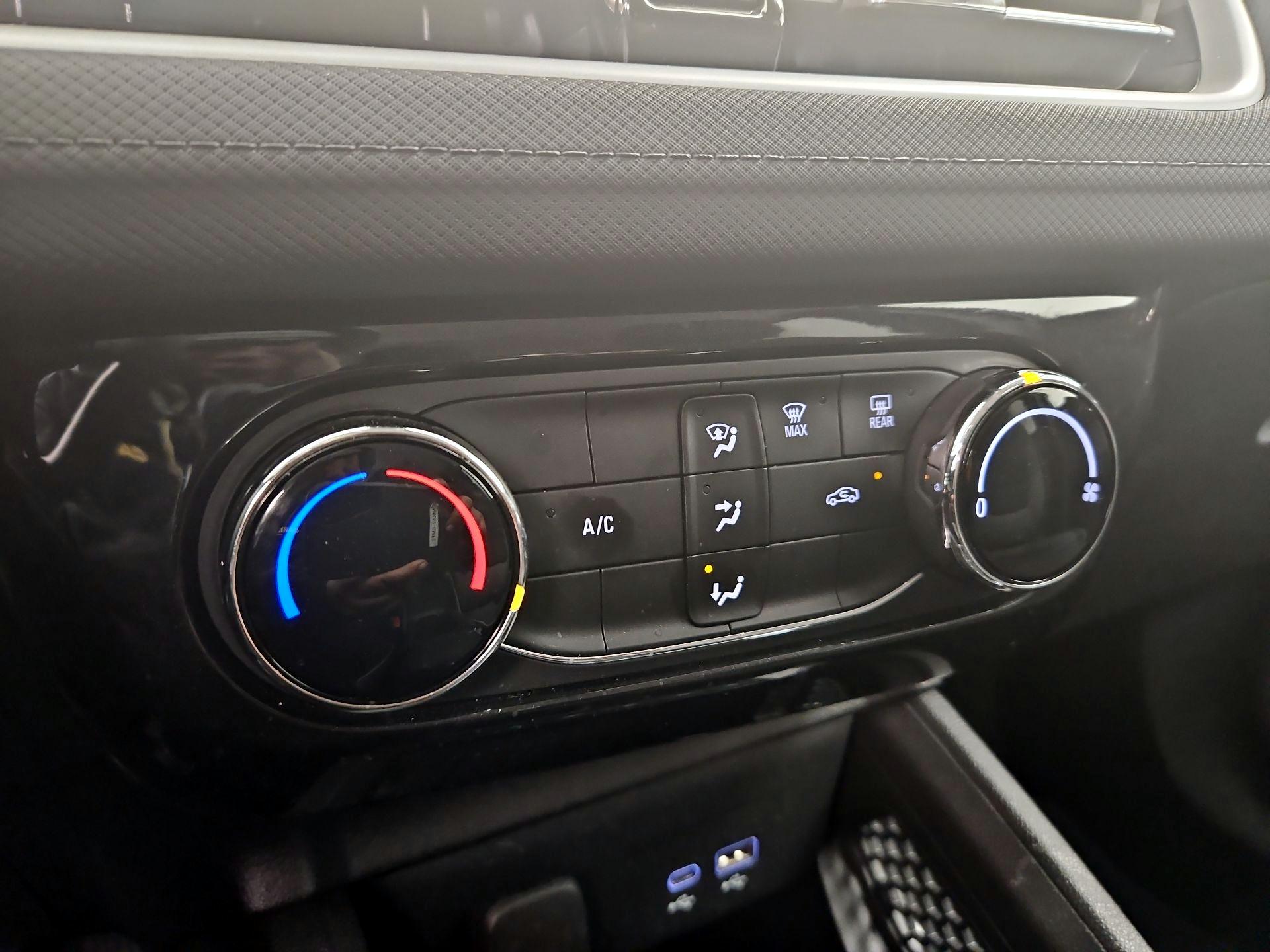 Thumbnail: 2025 Chevrolet TrailBlazer - 16