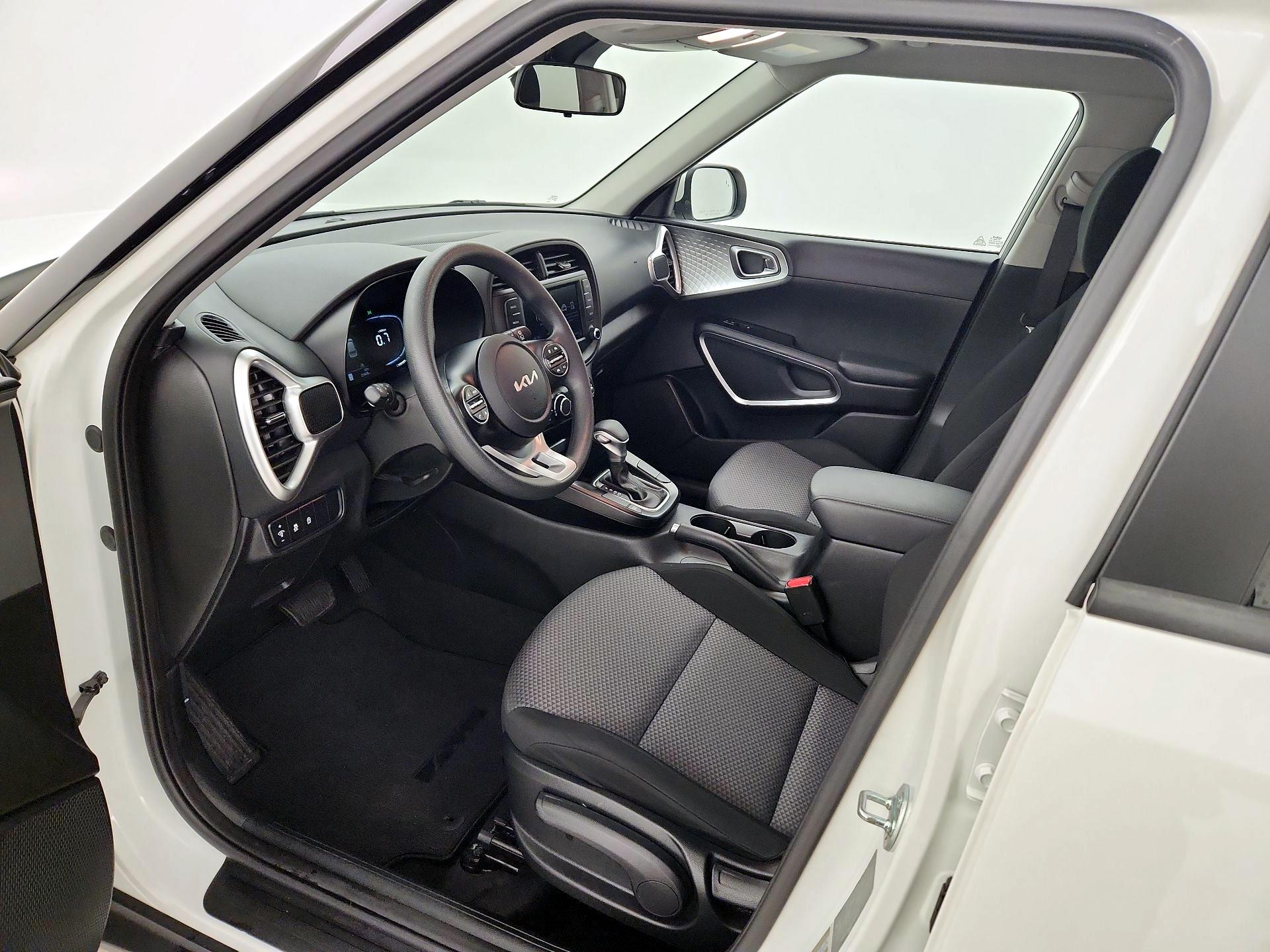 Thumbnail: 2025 Kia Soul - 9