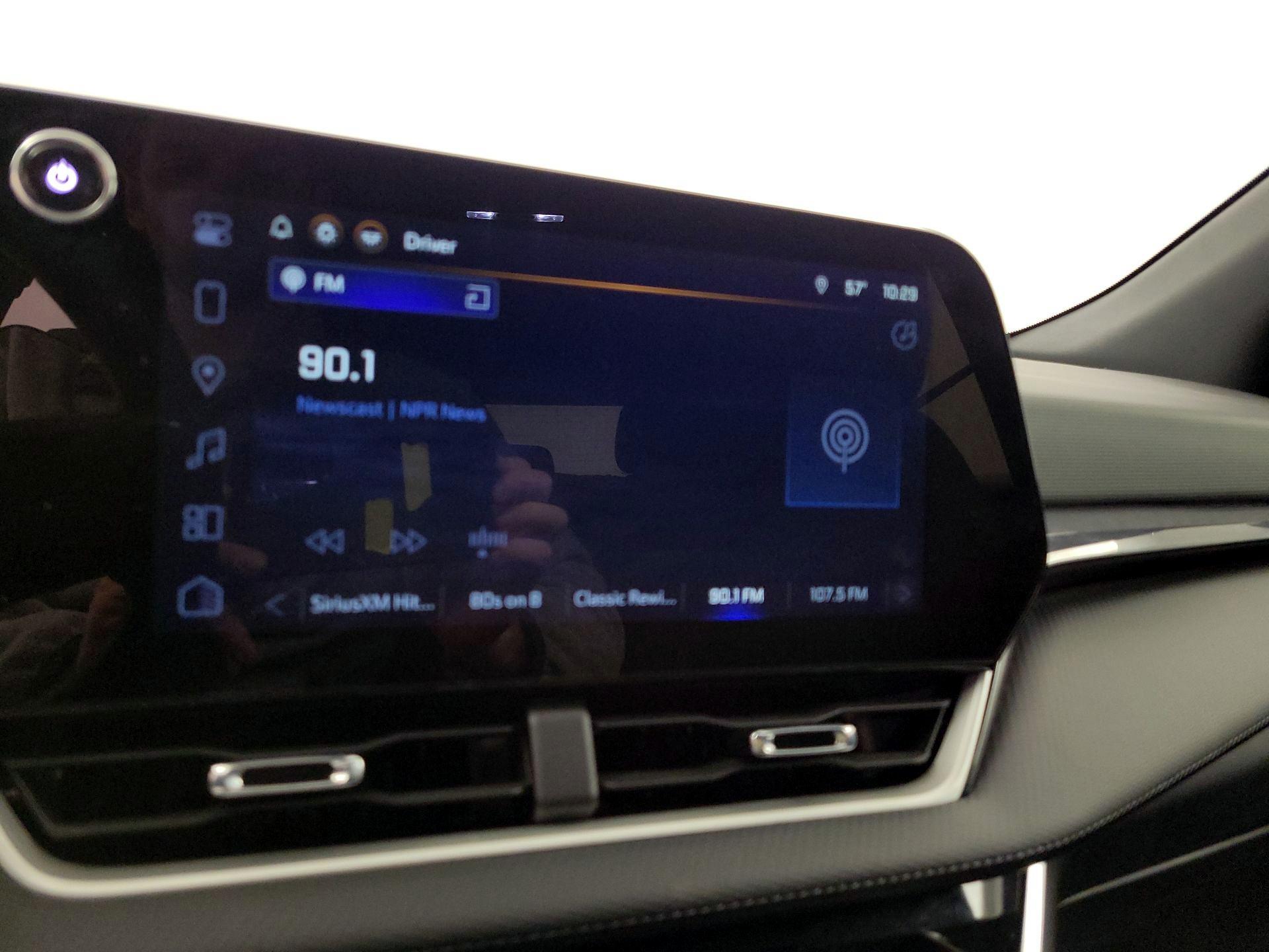 Thumbnail: 2025 Chevrolet Equinox - 13