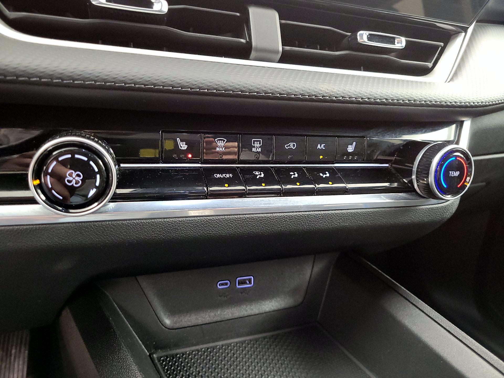 Thumbnail: 2025 Chevrolet Equinox - 14