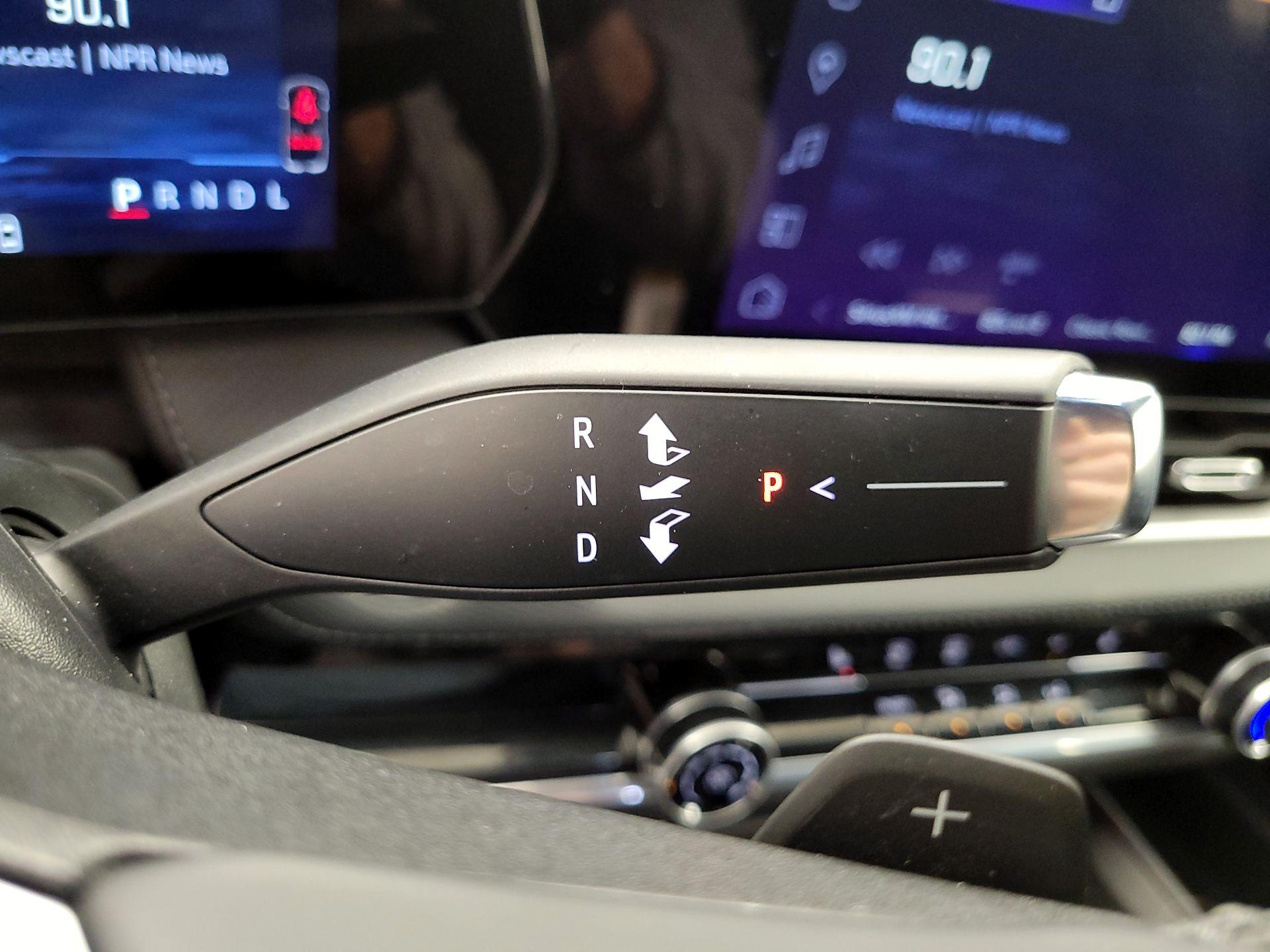 Thumbnail: 2025 Chevrolet Equinox - 15