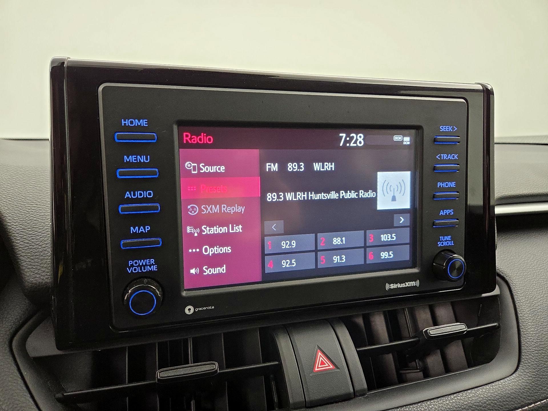 Thumbnail: 2021 Toyota RAV4 - 15