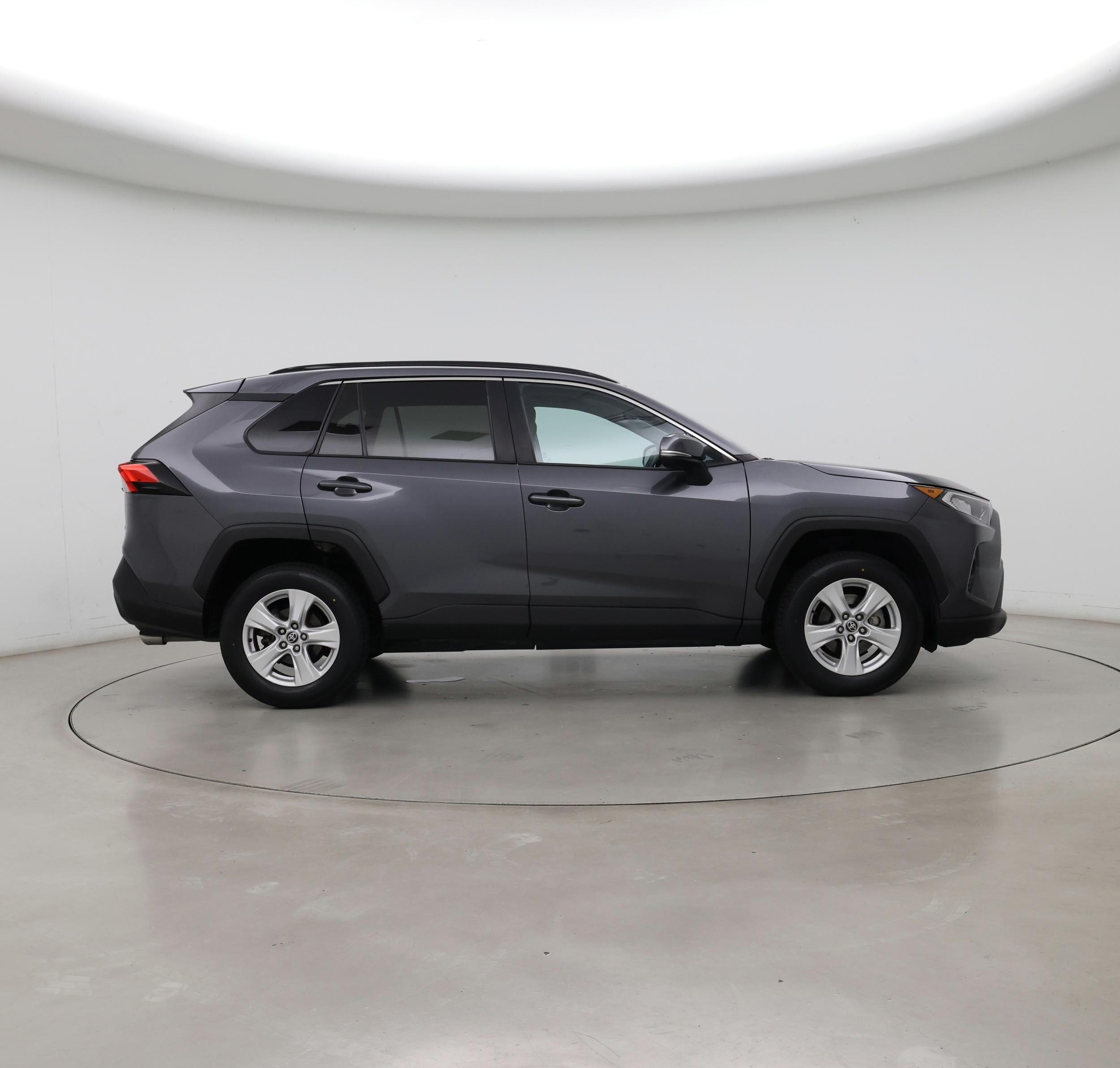 Thumbnail: 2021 Toyota RAV4 - 7