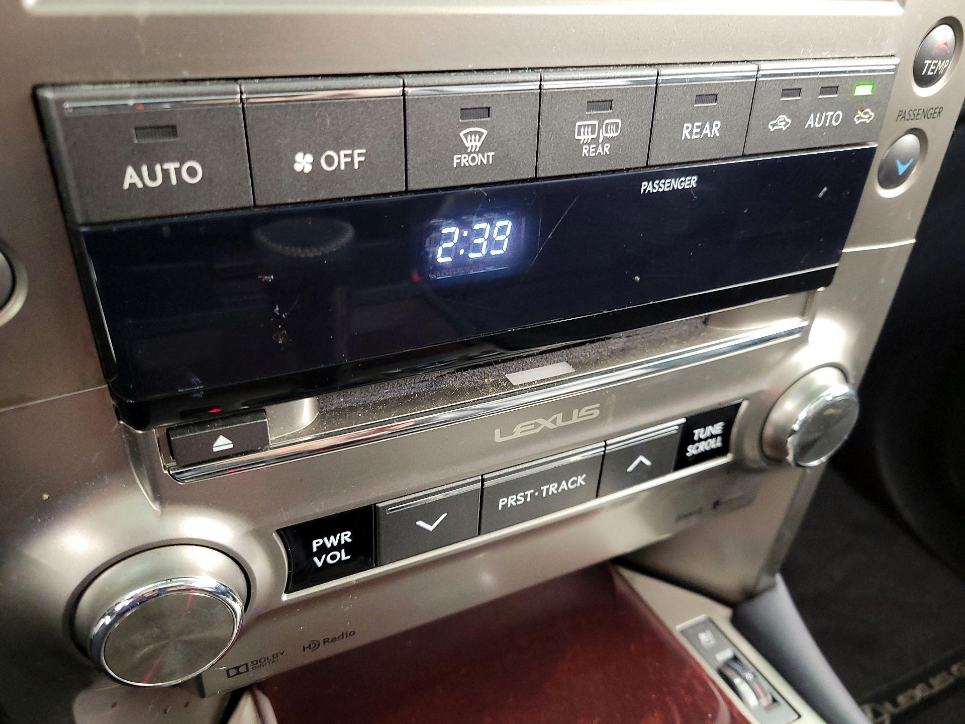 Thumbnail: 2014 Lexus GX - 17